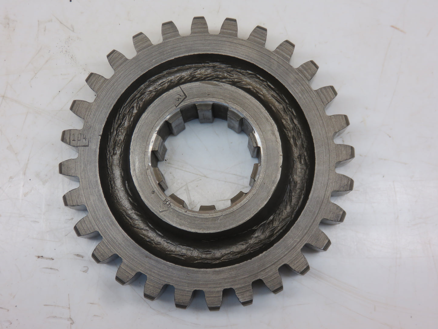 B329R John Deere First Speed Countershaft Gear For B, BR, BO