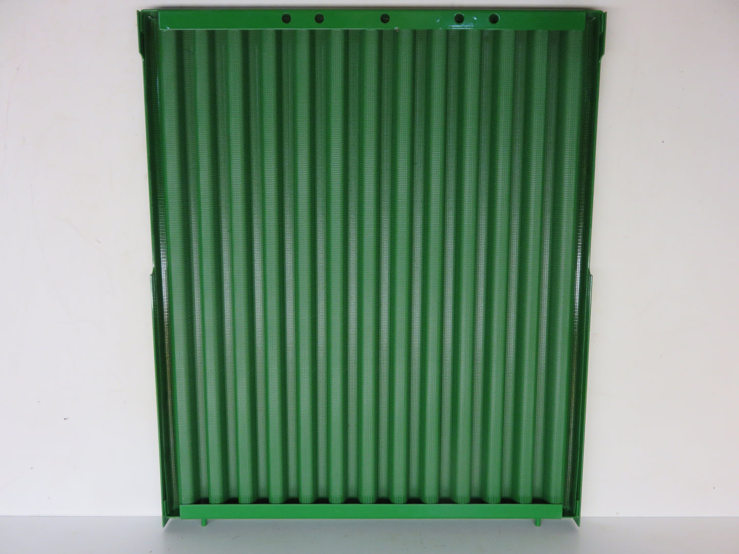 AR32720 John Deere Side Screen For 4000, 4010, 4020