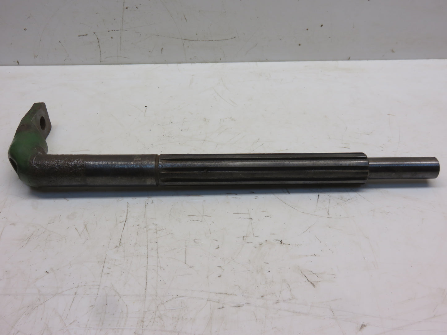 F198R John Deere Clutch Fork Shaft For G