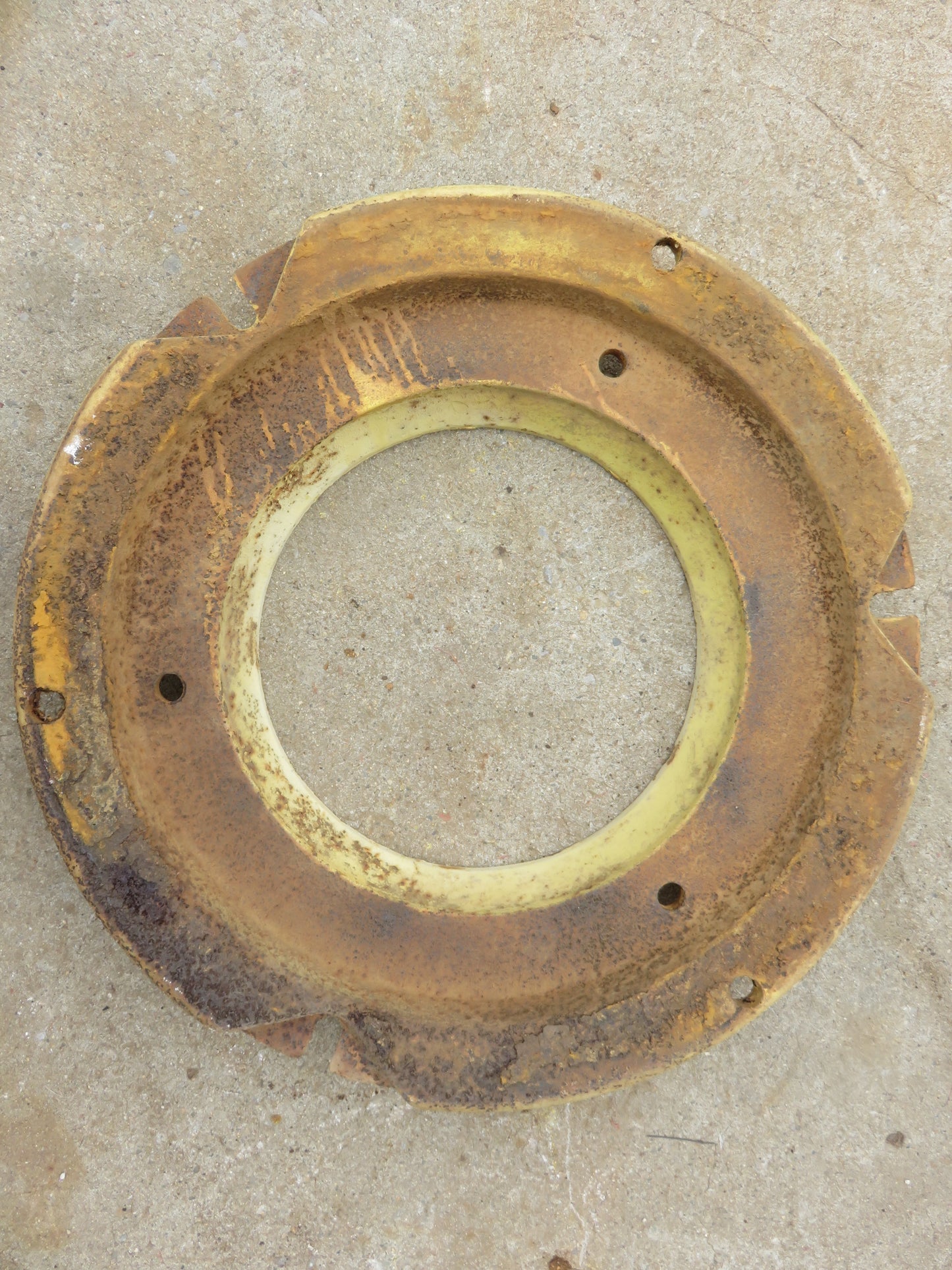 AT15587T, M926T John Deere Wheel Weight For MT, 40, 420, 430, 435
