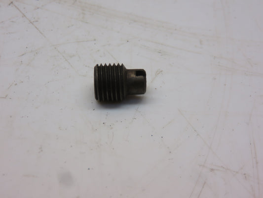 A4817R John Deere PTO Special Set Screw For 50, 60, 70, 80, 520, 620, 720, 820, 530, 630, 730, 830, 840