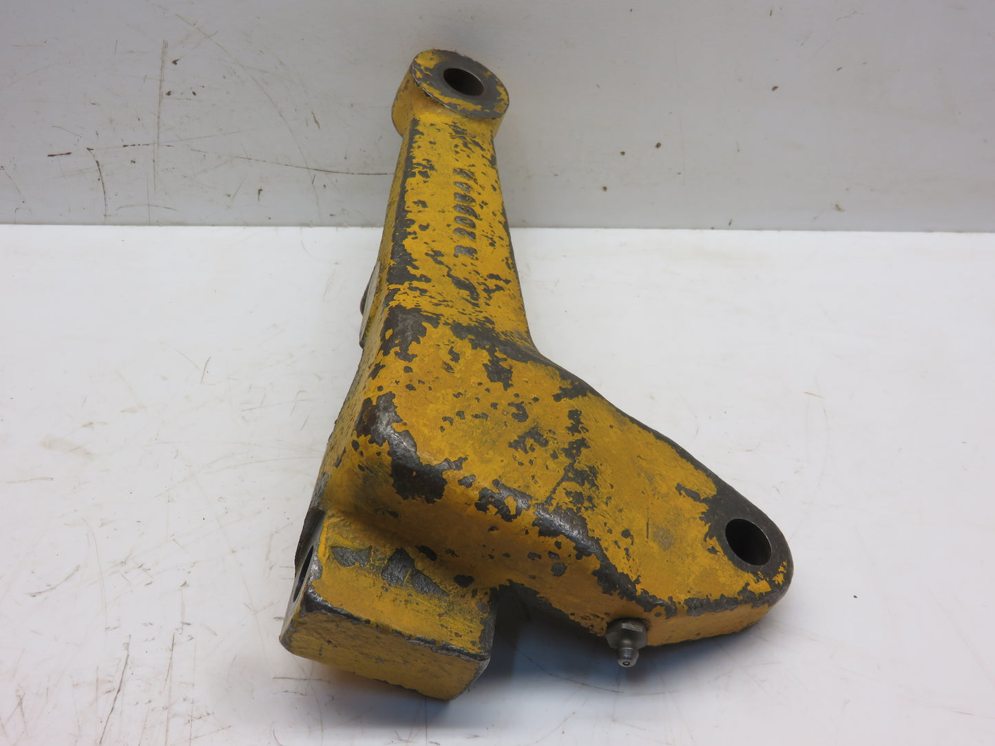 R20054R John Deere Left Hand Steering Arm For 830, 840