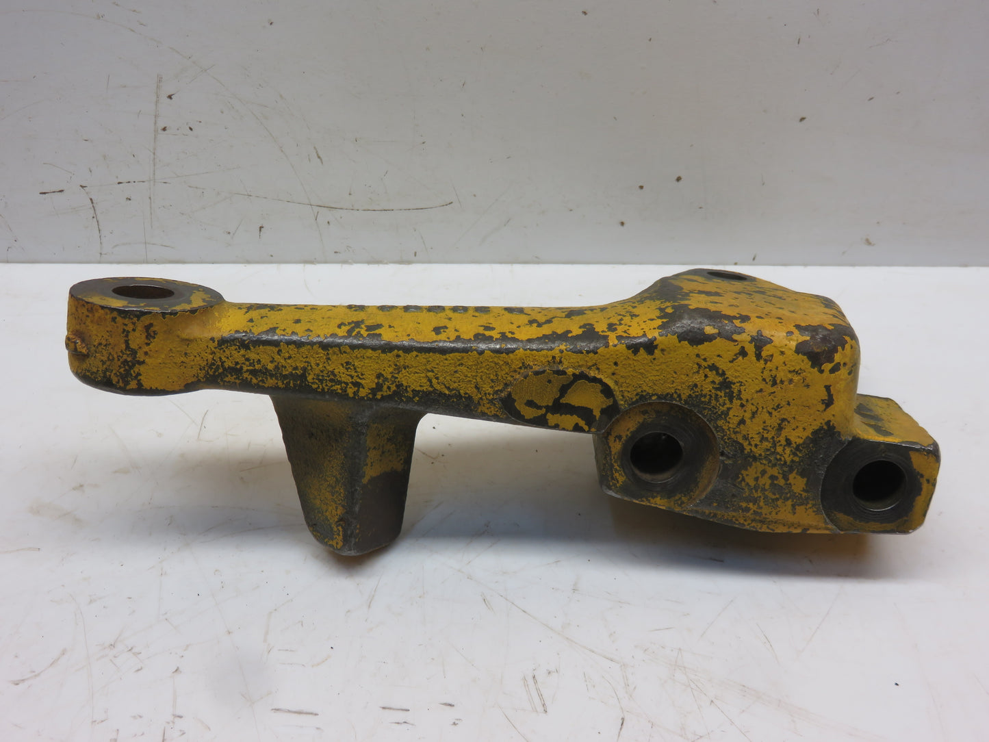 R20054R John Deere Left Hand Steering Arm For 830, 840
