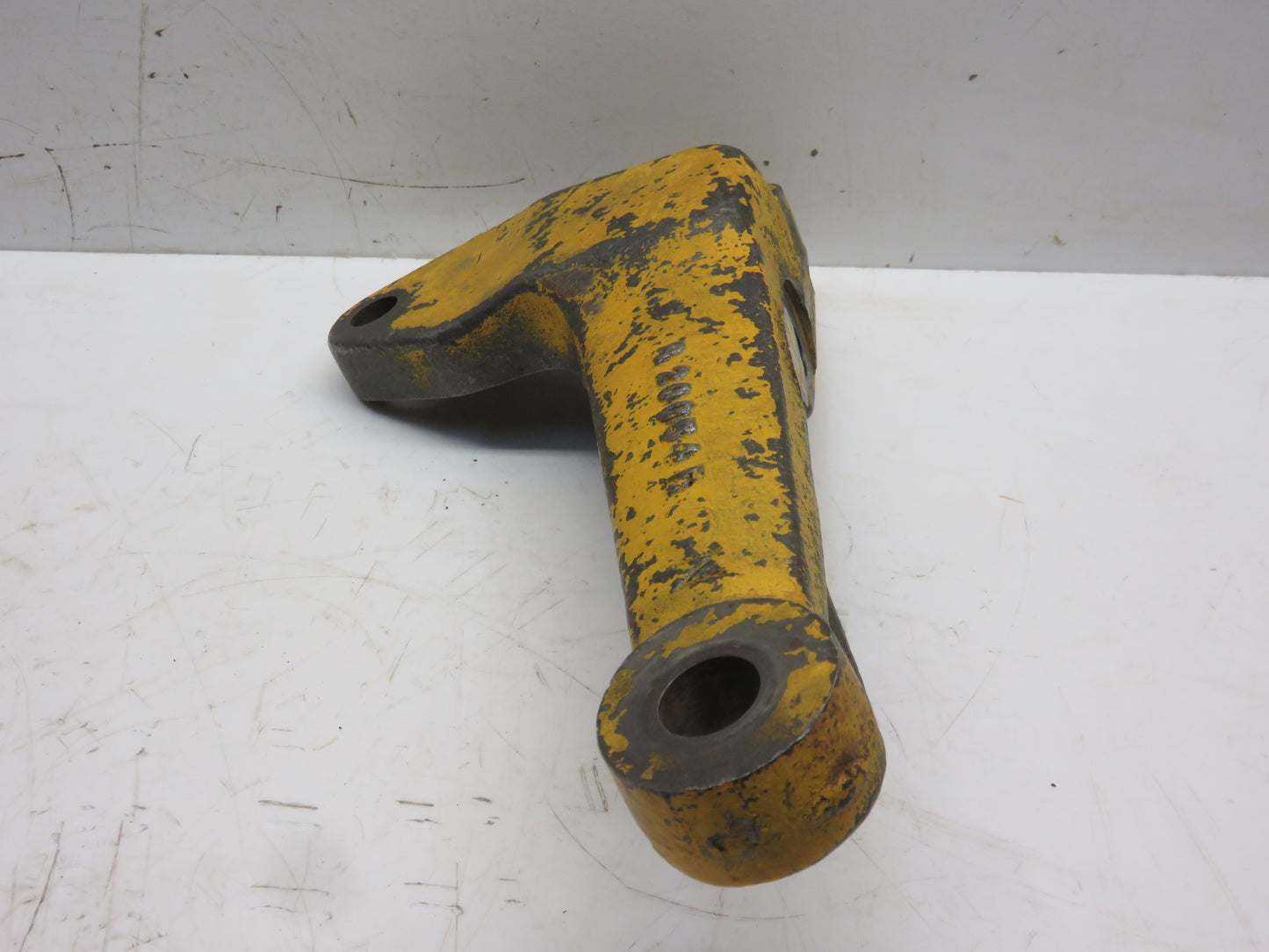 R20054R John Deere Left Hand Steering Arm For 830, 840