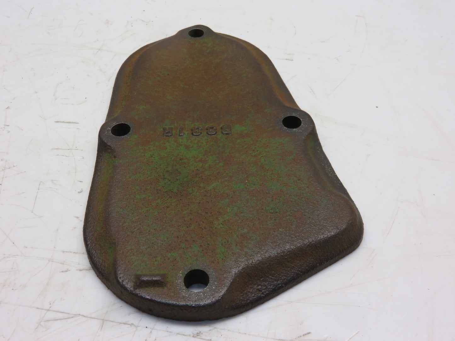 B331R John Deere Left Hand Bearing Cover For B, BR, BO