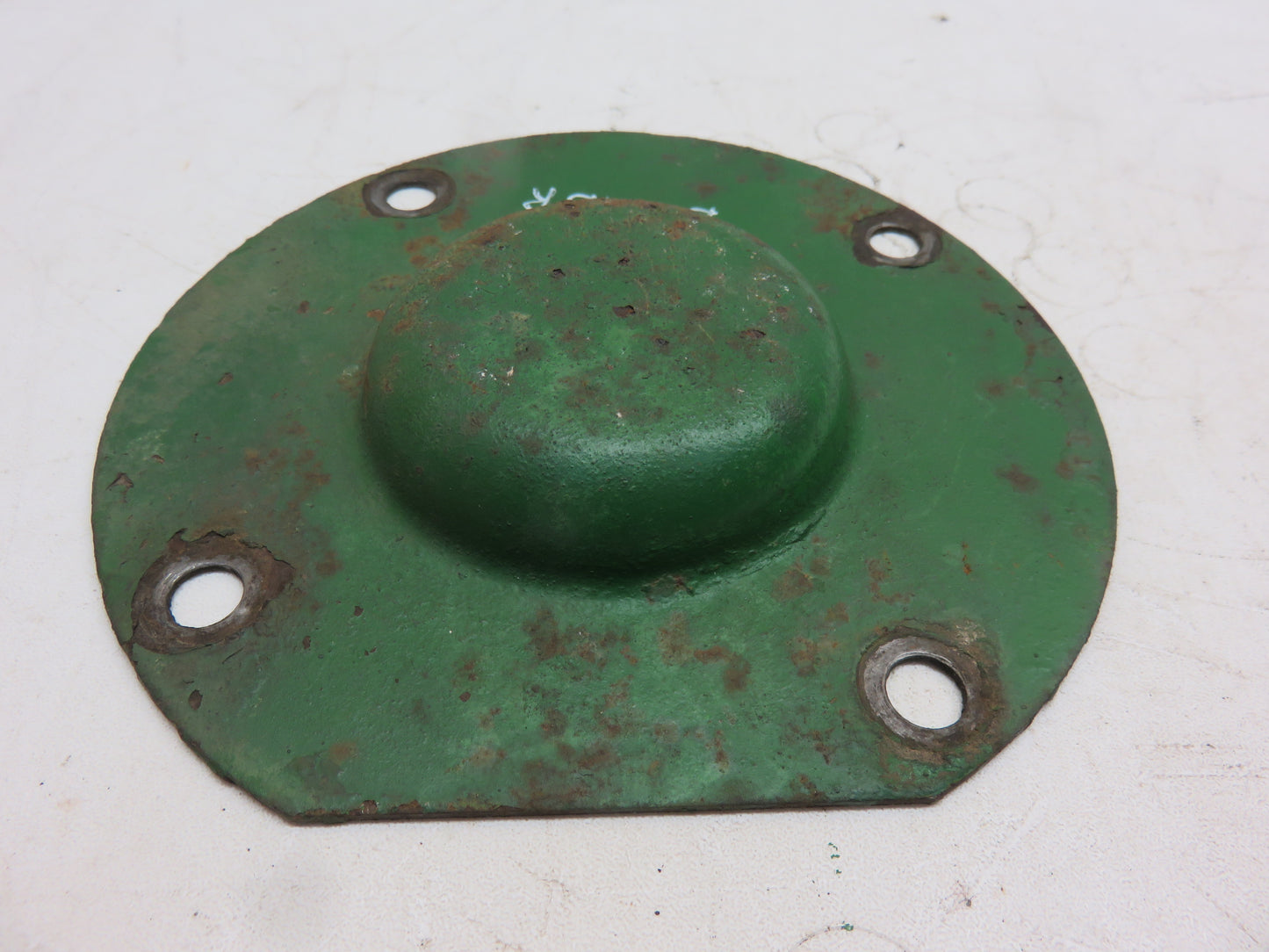 B1393R John Deere Pedestal Cover For B