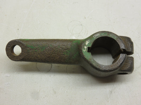 R1677R John Deere Power Trol Operating Tube Arm For 80, 820, 830