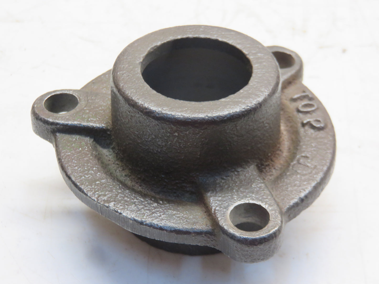 AD220R, D654R John Deere Rear Fan Bearing Housing For D