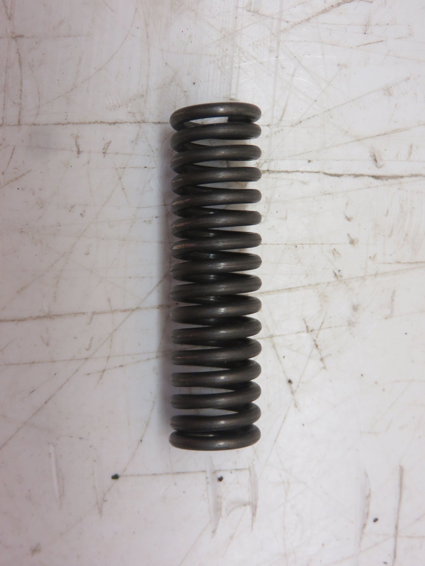 R26203 John Deere Shifter Pawl Spring For 2510, 2520, 3010, 3020, 4000, 4010, 4020, 4320