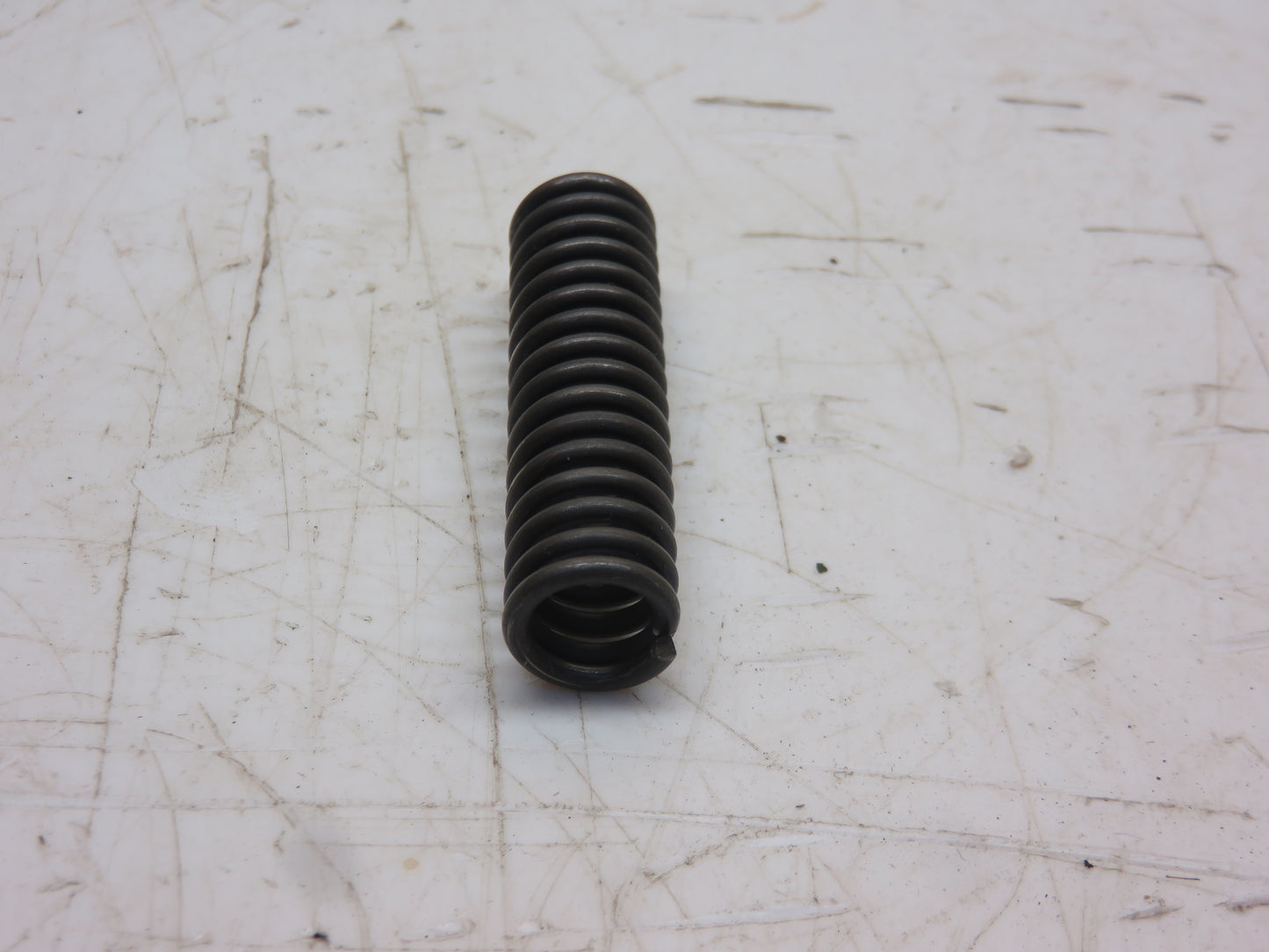 R26203 John Deere Shifter Pawl Spring For 2510, 2520, 3010, 3020, 4000, 4010, 4020, 4320