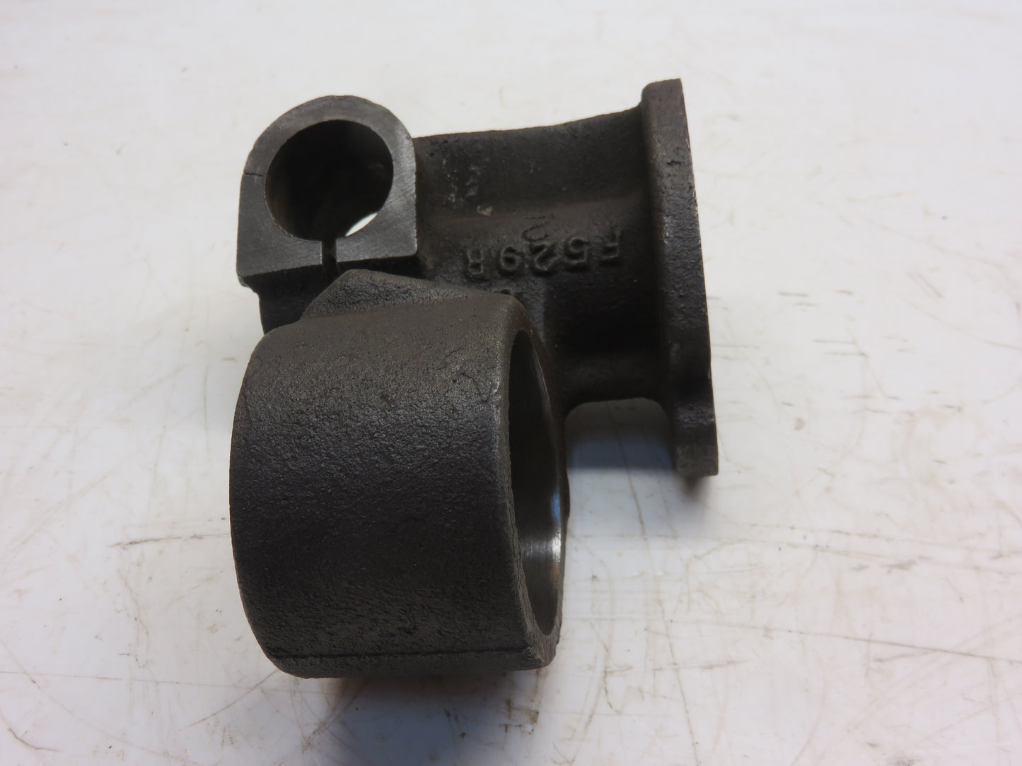 F529R John Deere Left Hand Tappet Lever Rod Bracket For G
