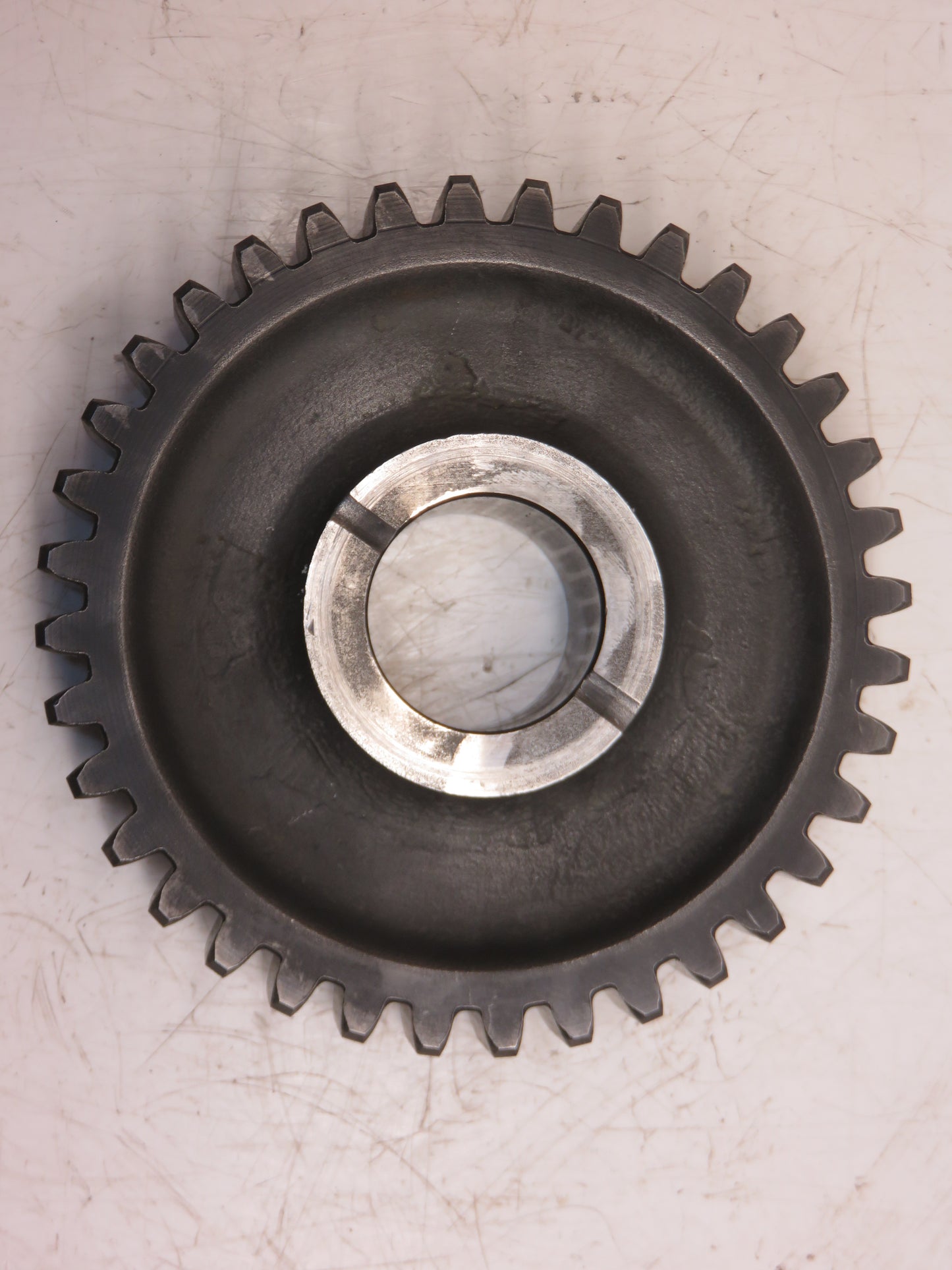 R26999 John Deere 1000 RPM PTO Gear For 4010