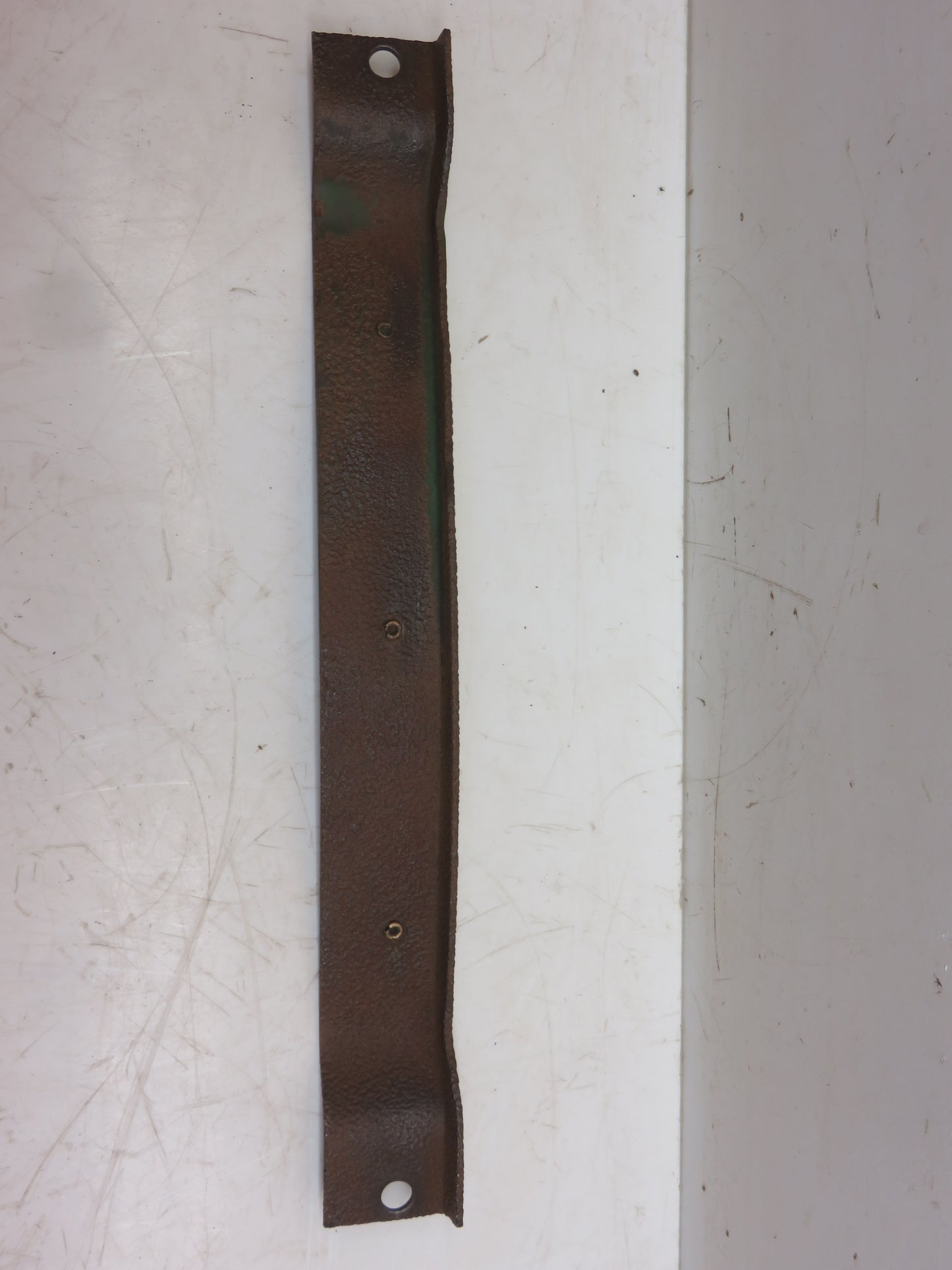 AA2254R John Deere Front Fuel Tank Support For A, G