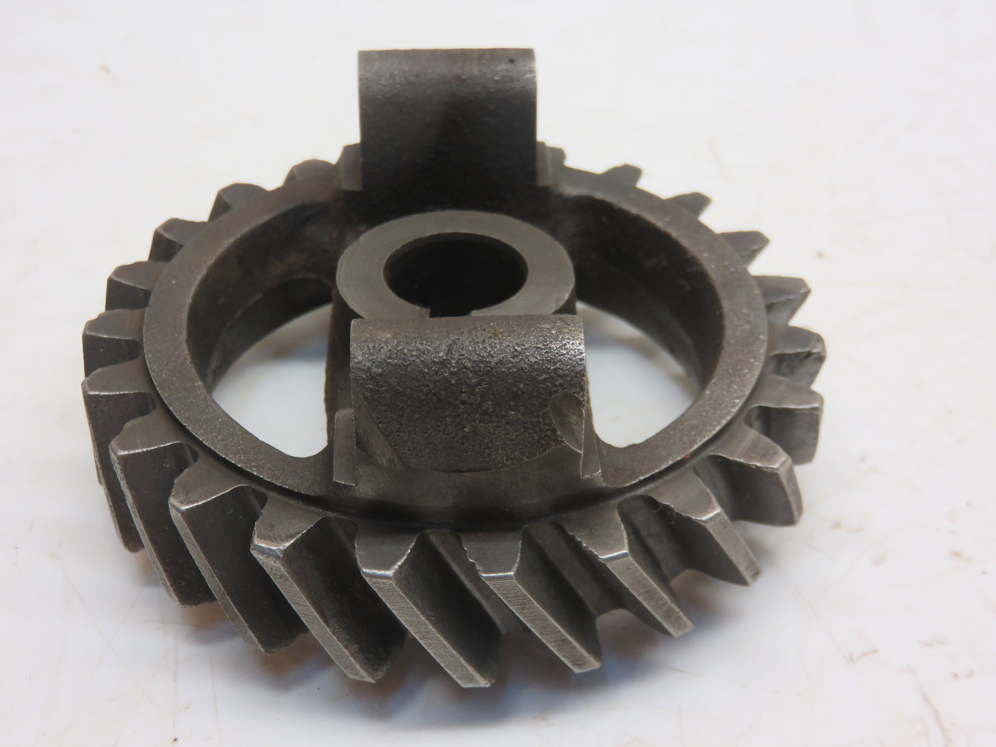 B2632R John Deere Governor Drive Gear For B, 50