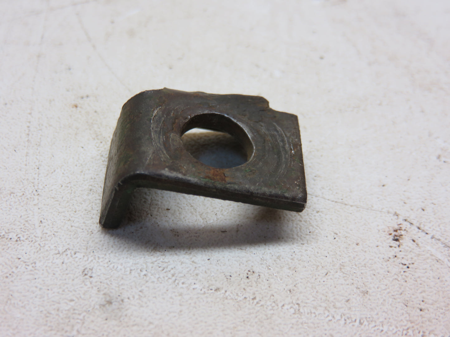 M415T John Deere Distributor Mounting Clip For M, 40, 320, 420, 330, 430