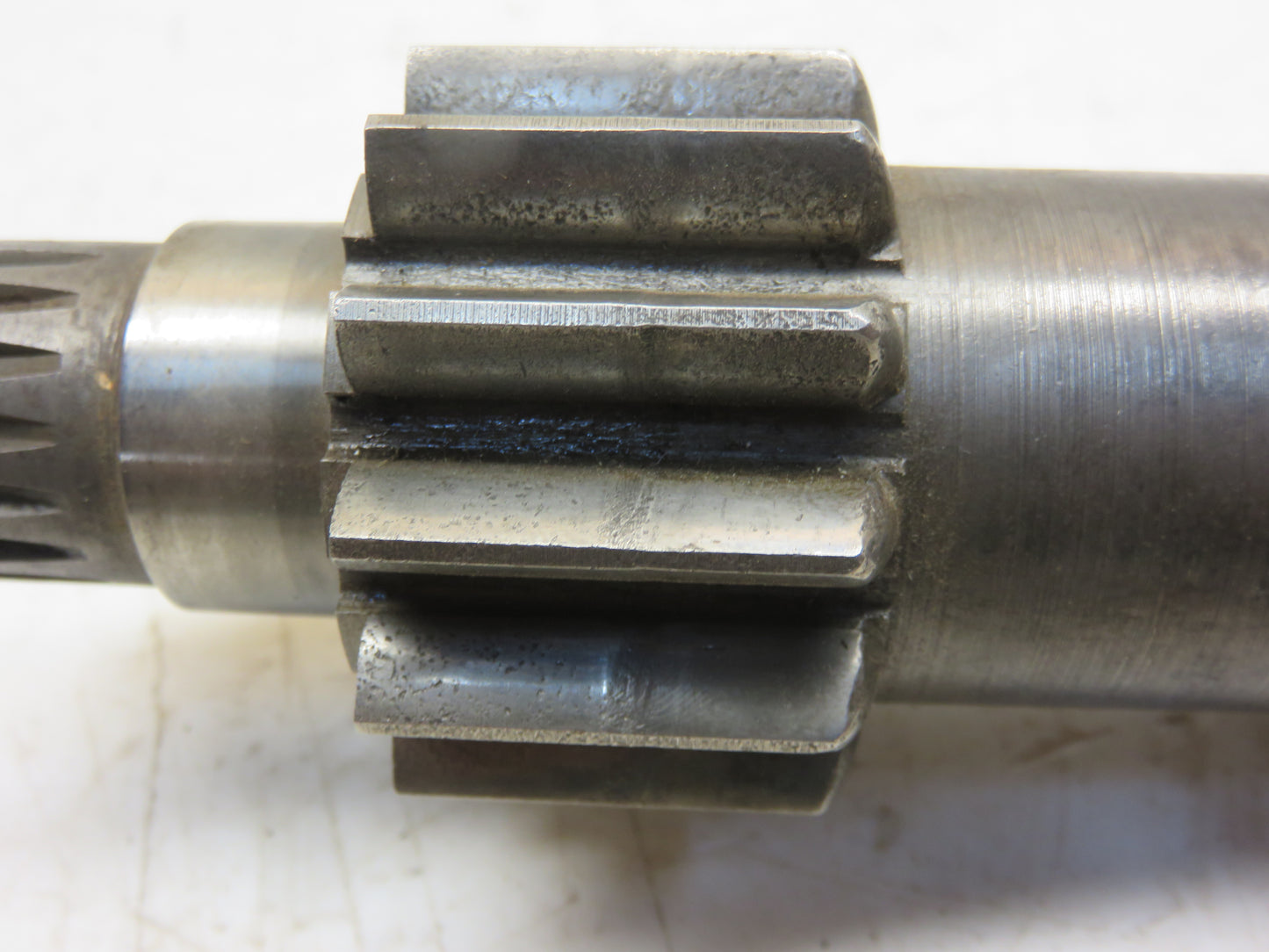 M3534T John Deere Five Speed Transmission Input Shaft For 420, 430