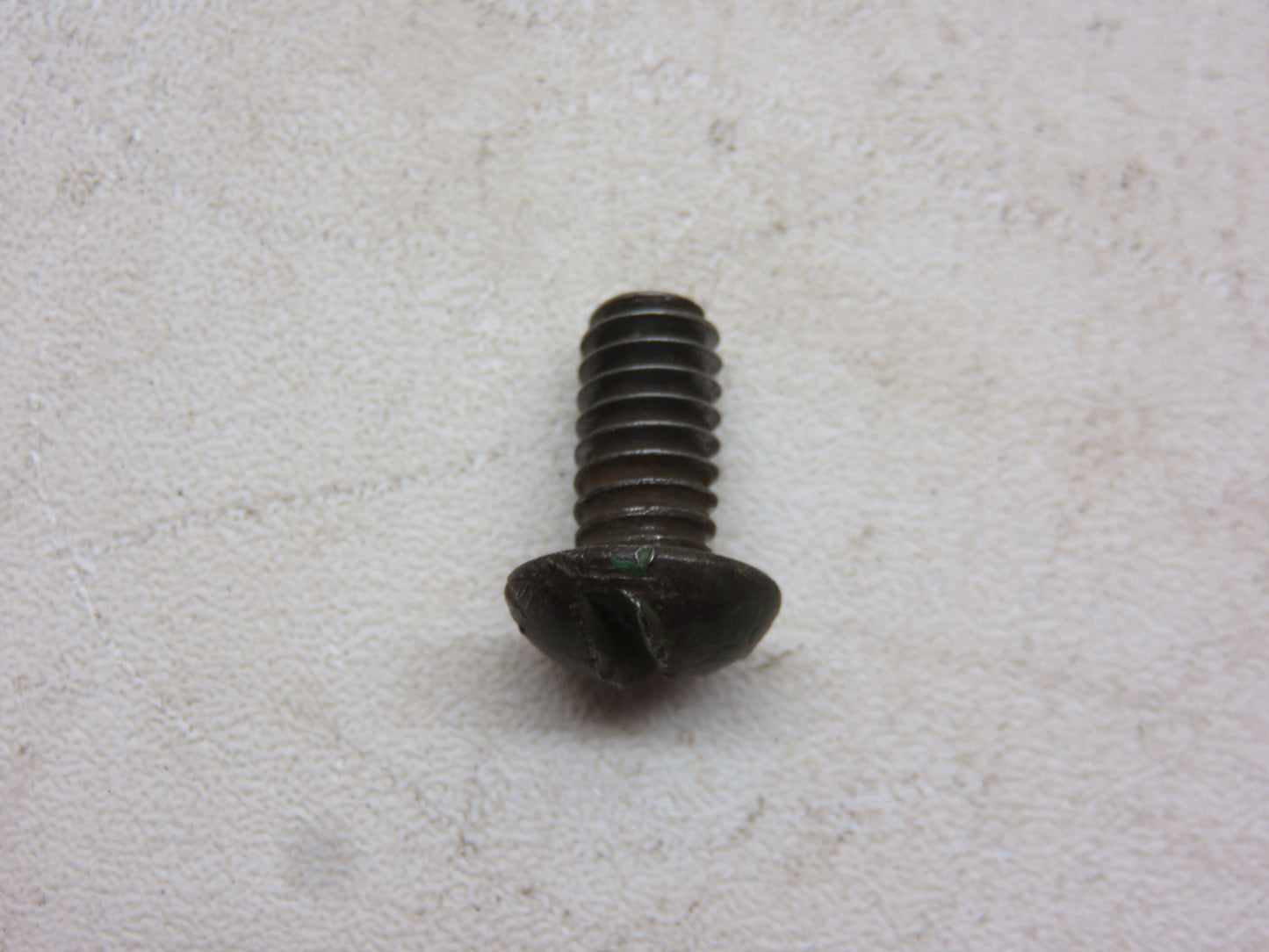 21H1144A John Deere Machine Screw For M, 40, 320, 420, 330, 430, 435, 1010, 2010
