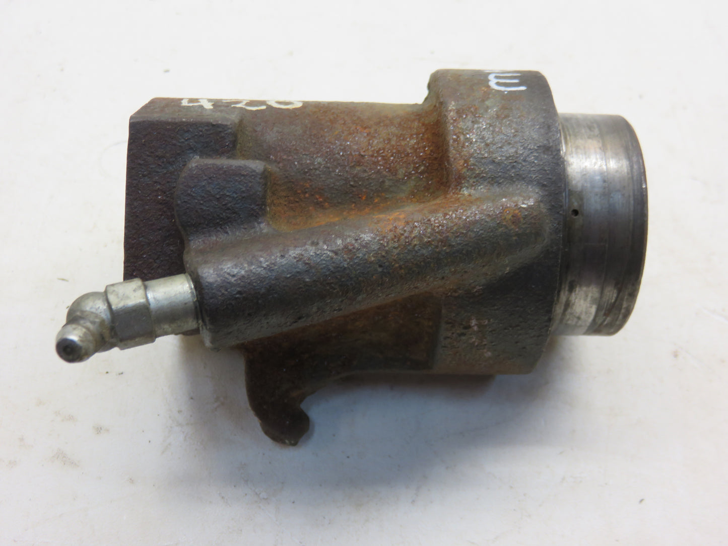 M4374T John Deere Clutch Throw Out Bearing Carrier For 420, 430, 435