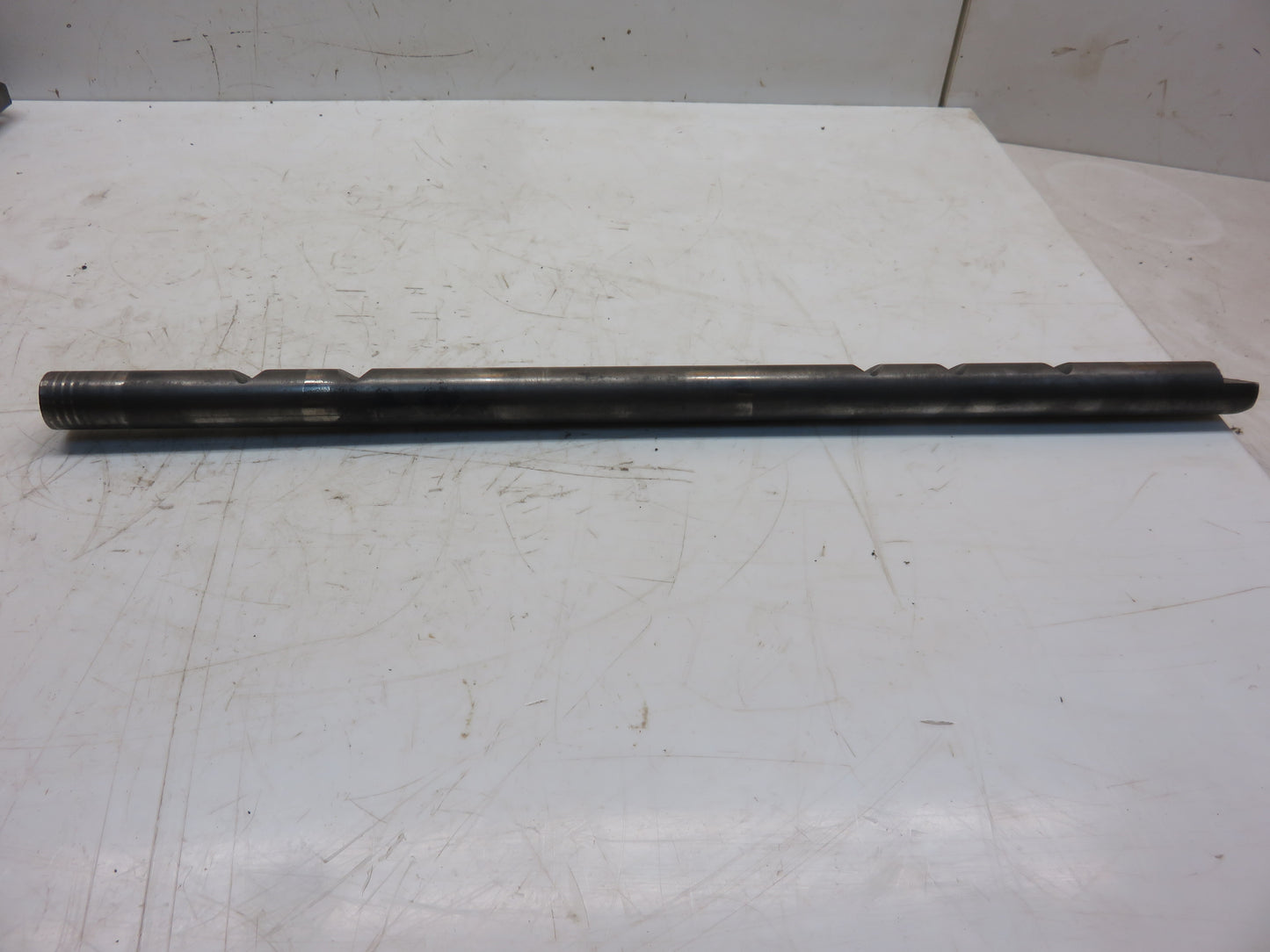 R1430R John Deere Second And Third Speed Shifter Shaft For 80, 820, 830
