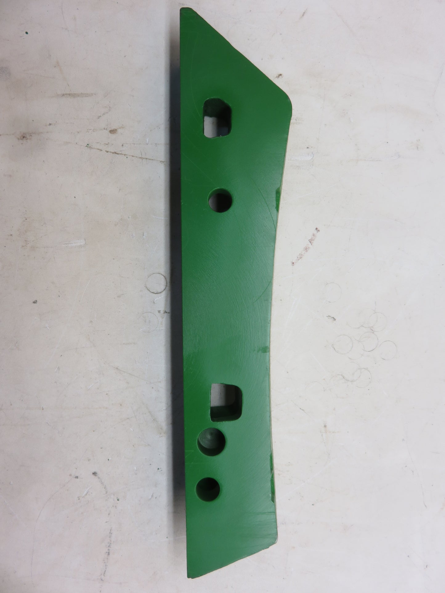 R39513 John Deere Left Hand Sway Block For 2510, 2520, 3020, 4000, 4020