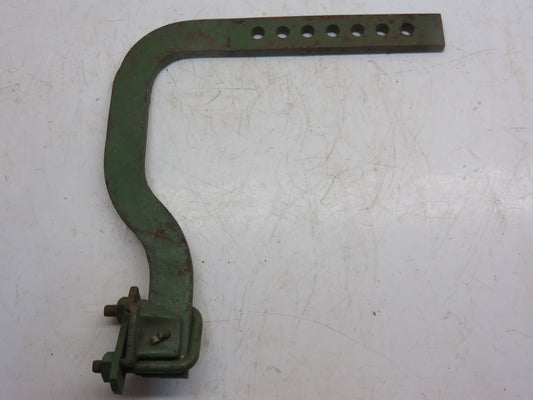 Y4443B John Deere NOS Low Wheel Bracket For 22, 22A, 999L, 919L Corn Planter