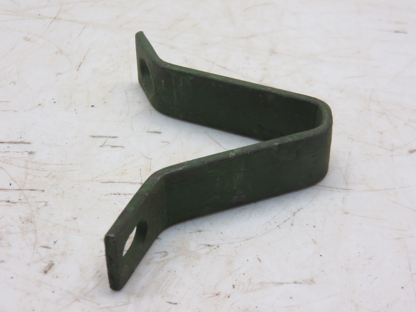 P32611H John Deere NOS Tall Cover Bracket For 11, 11A, 12, 12A, 25 Combine