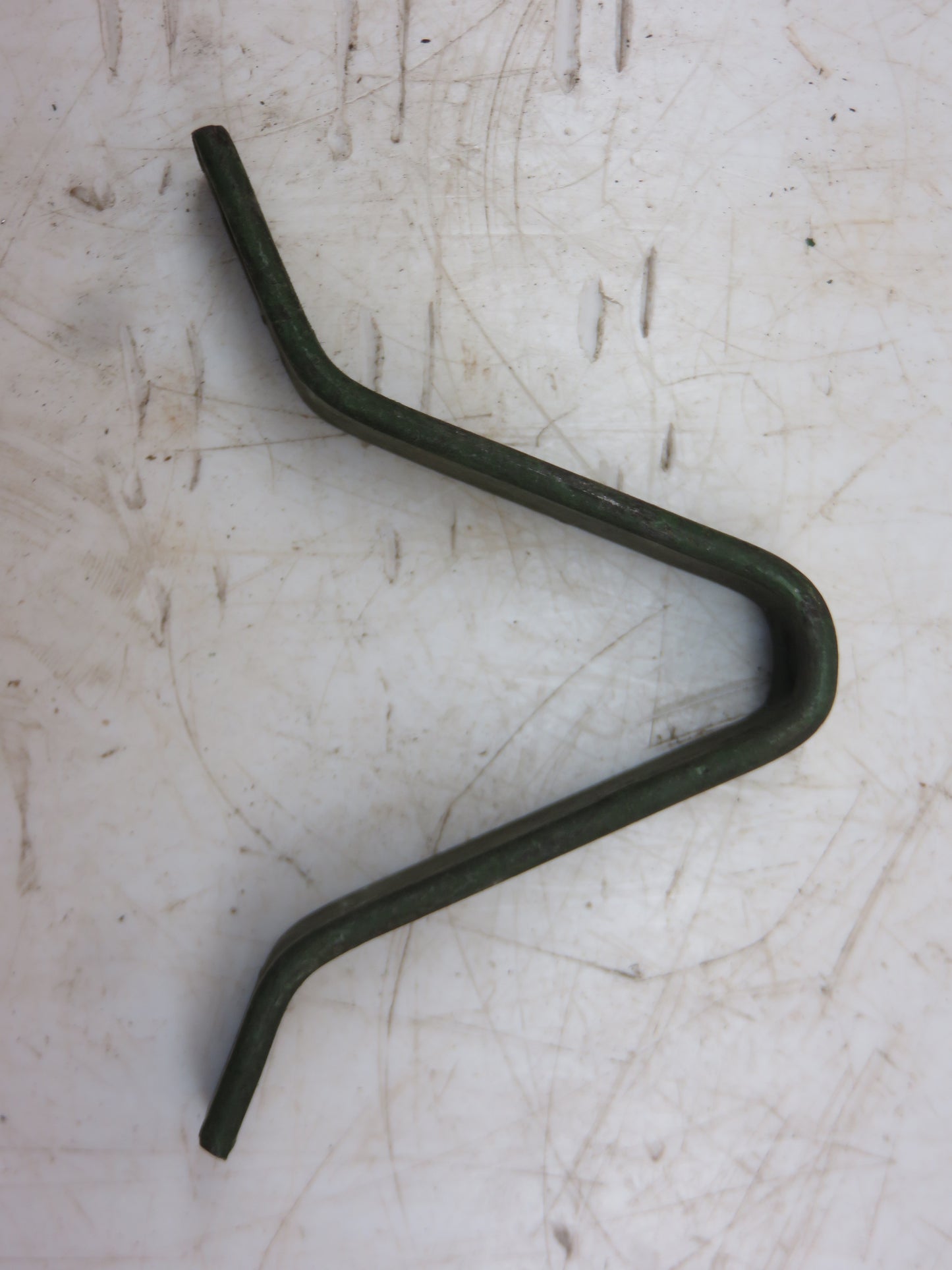P32611H John Deere NOS Tall Cover Bracket For 11, 11A, 12, 12A, 25 Combine