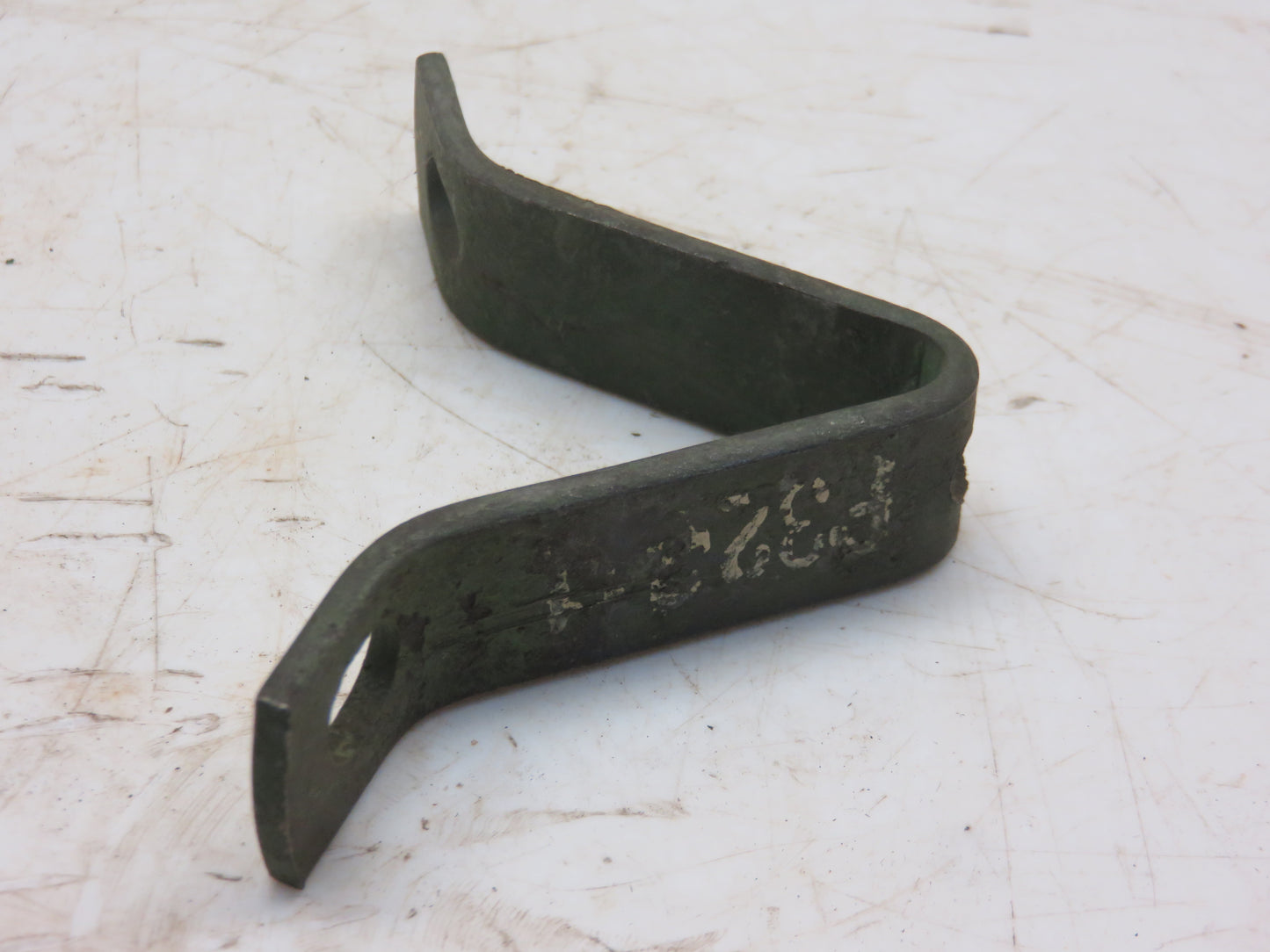 P32611H John Deere NOS Short Cover Bracket For 11, 11A, 12, 12A, 25 Combine