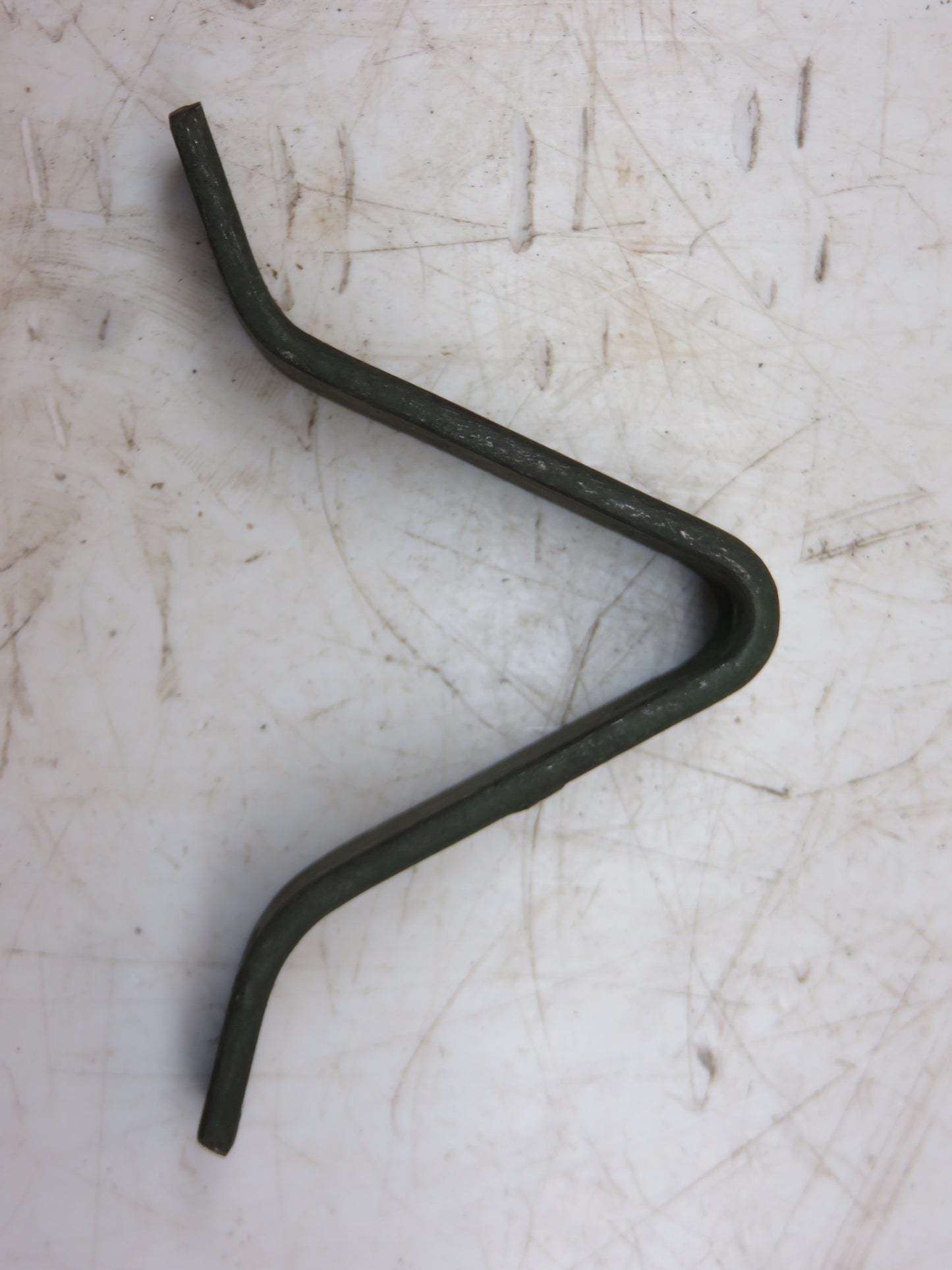 P32611H John Deere NOS Short Cover Bracket For 11, 11A, 12, 12A, 25 Combine