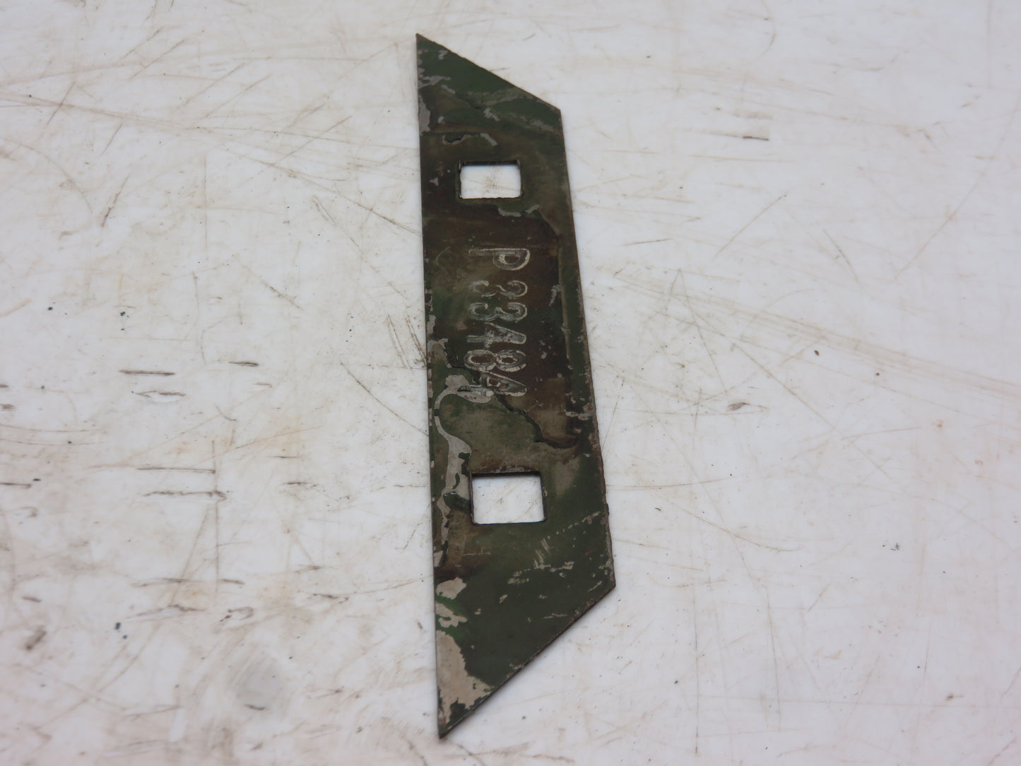P33484H John Deere NOS Sickle Holder Spacer For 11A, 12A, 25 Combine