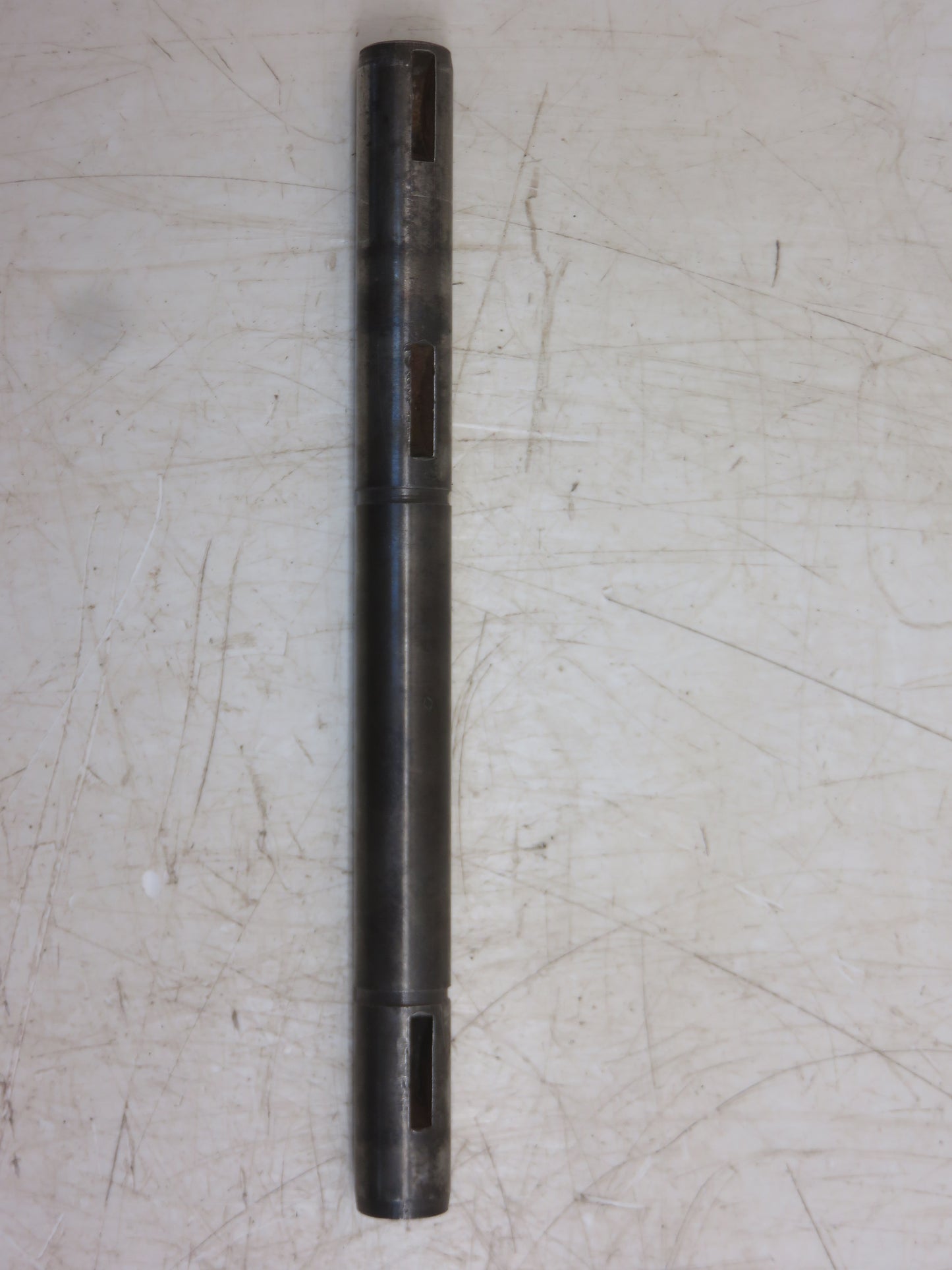 A1172R John Deere Governor Shaft For A, AR, AO, 60
