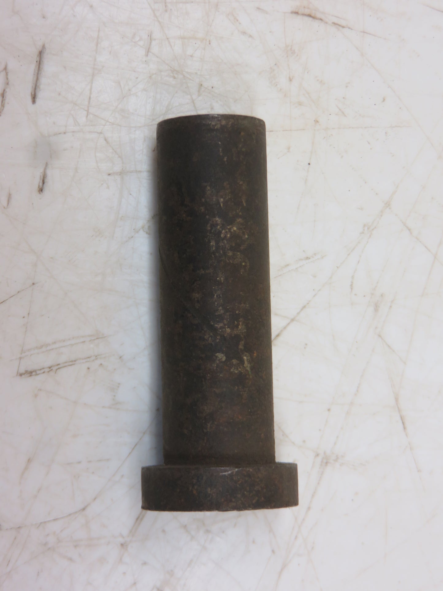 P30213H John Deere NOS Tightener Sheave Stud For 12A Combine