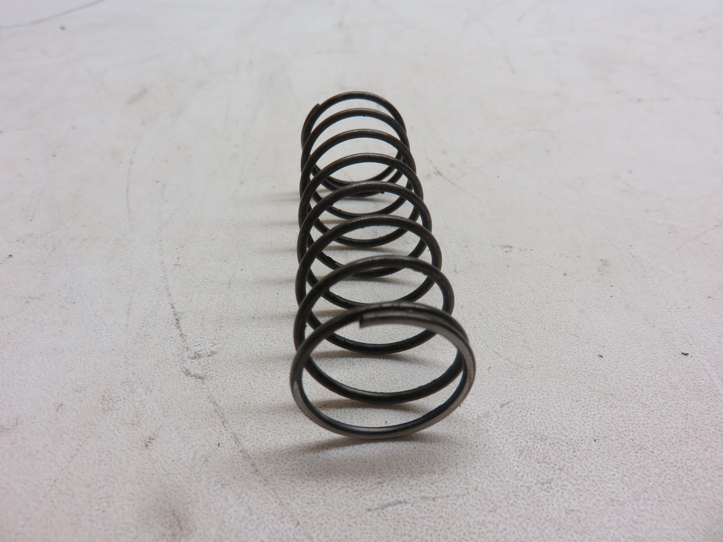 R26079 John Deere Rocker Shaft Spring For 3010, 3020, 4000, 4010, 4020