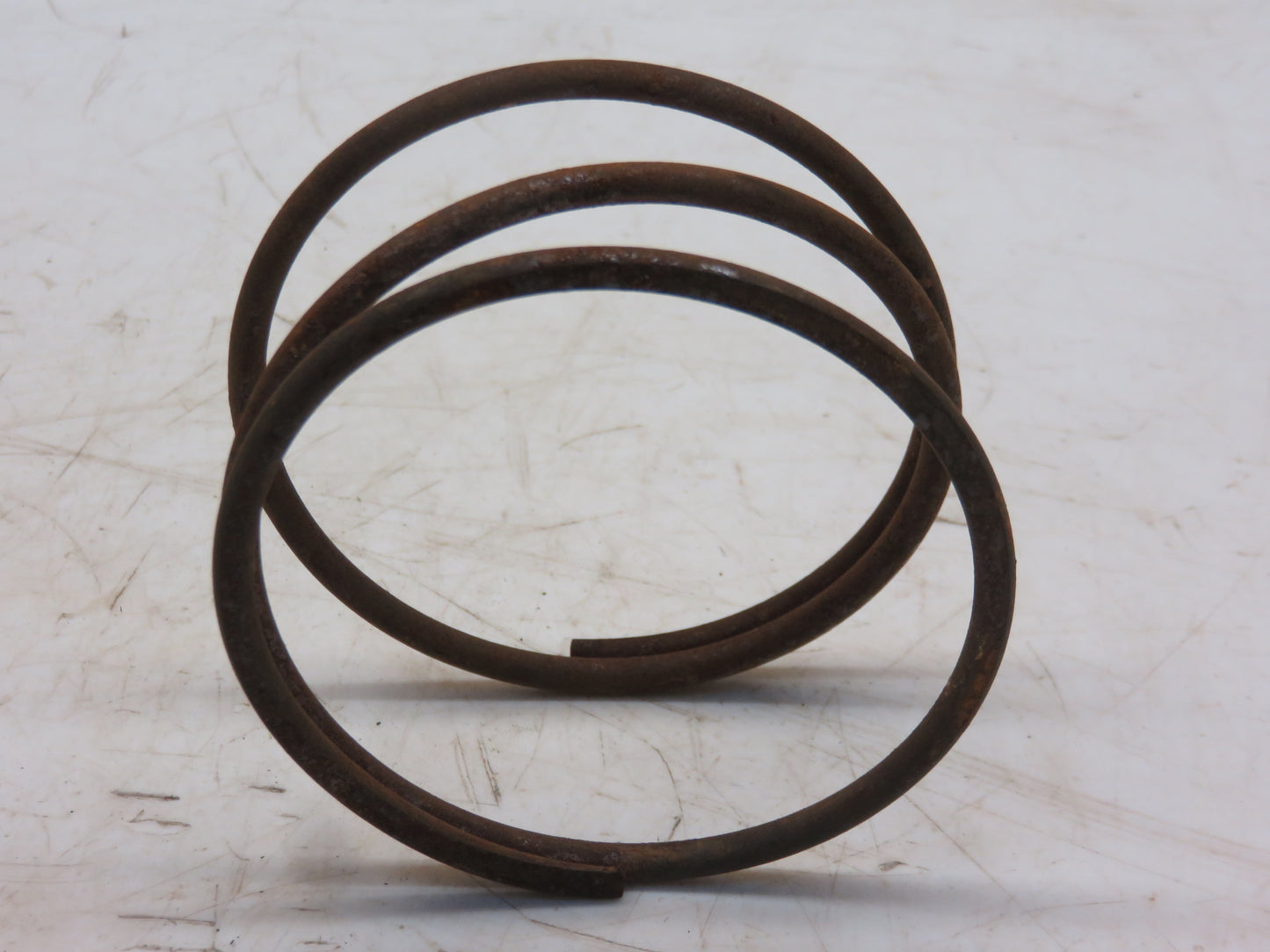KK3446B John Deere NOS Dust Collar Spring For HW, HWA Disc