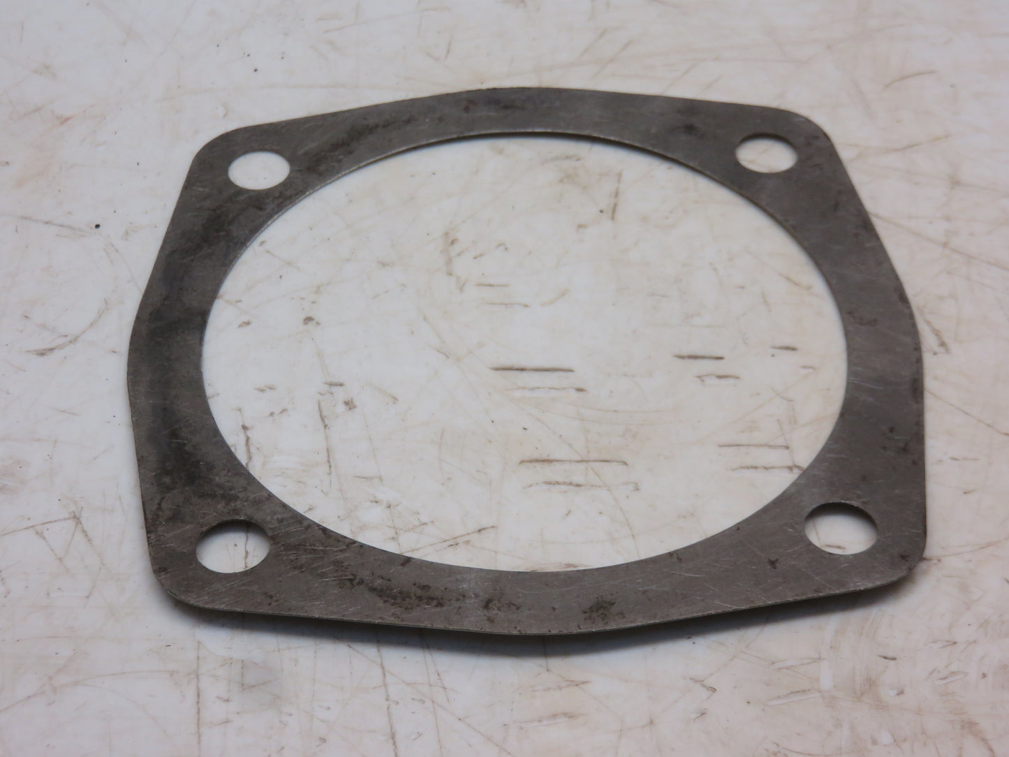 R92R John Deere Left Hand Counter Shaft Bearing Cover Shim For R, 80, 820, 830