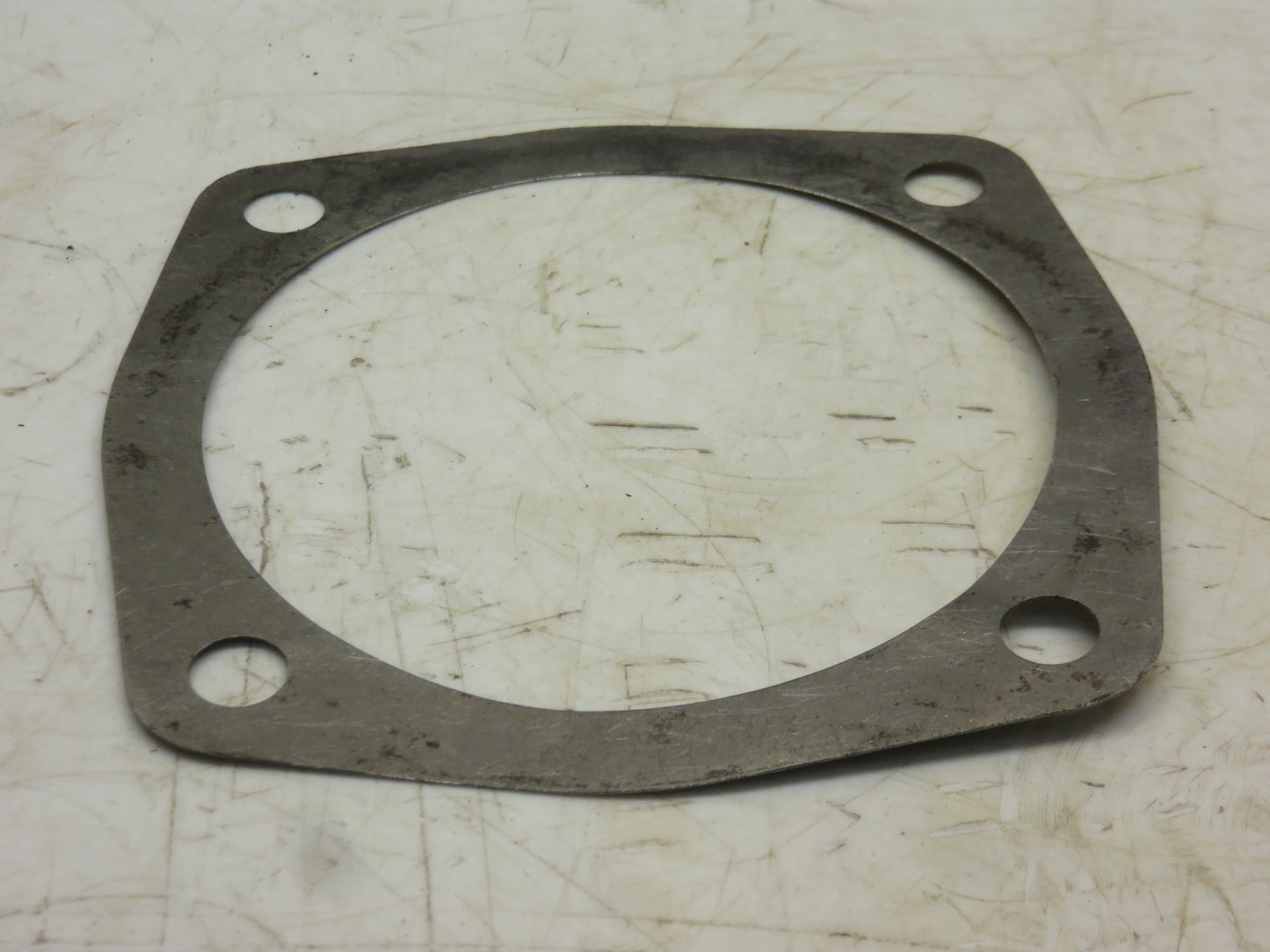 R92R John Deere Left Hand Counter Shaft Bearing Cover Shim For R, 80, 820, 830