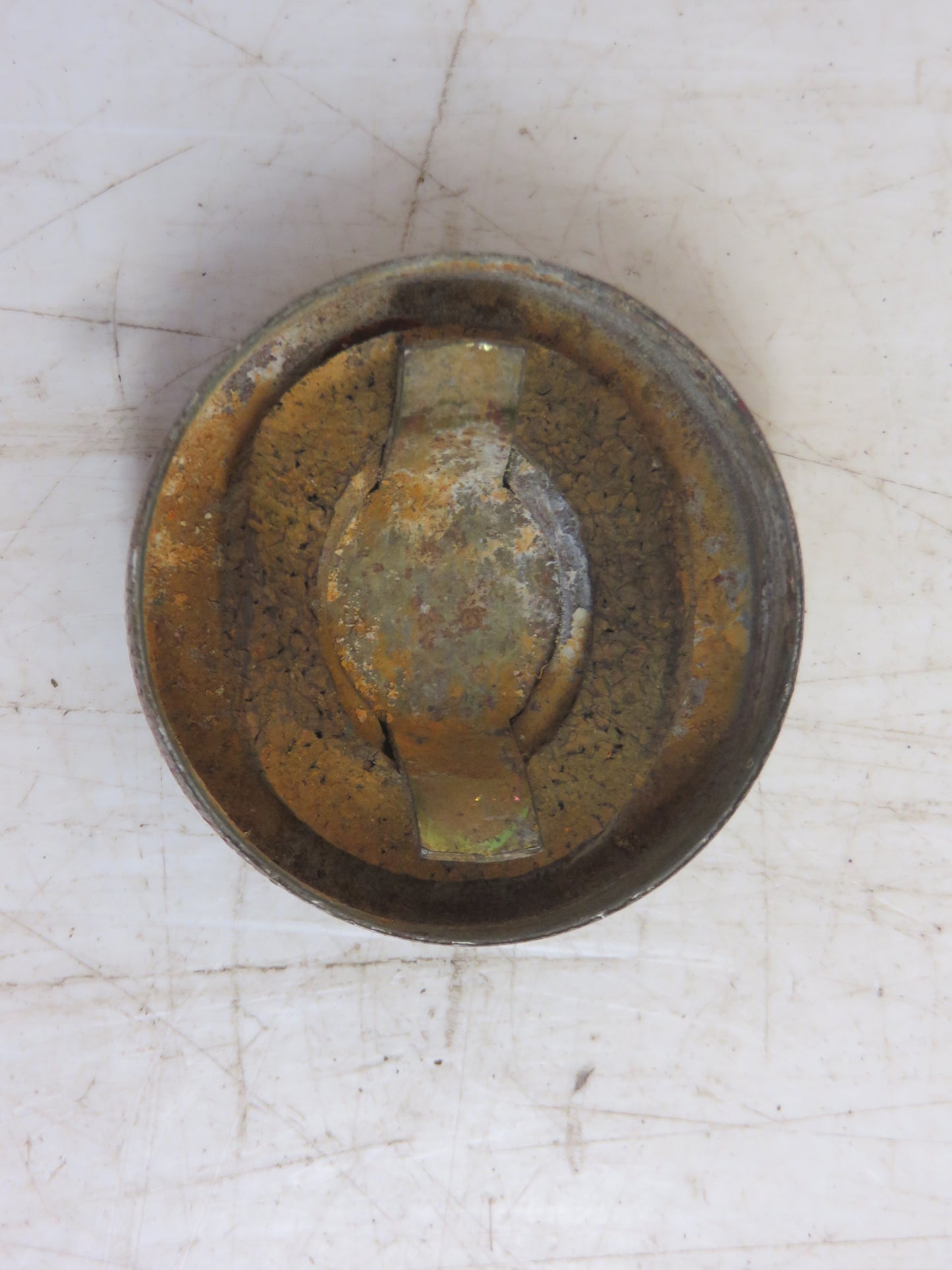 AF2155R John Deere Fuel Tank Cap For Pony Motor On 70, 80, 720, 820, 530, 630, 730, 830