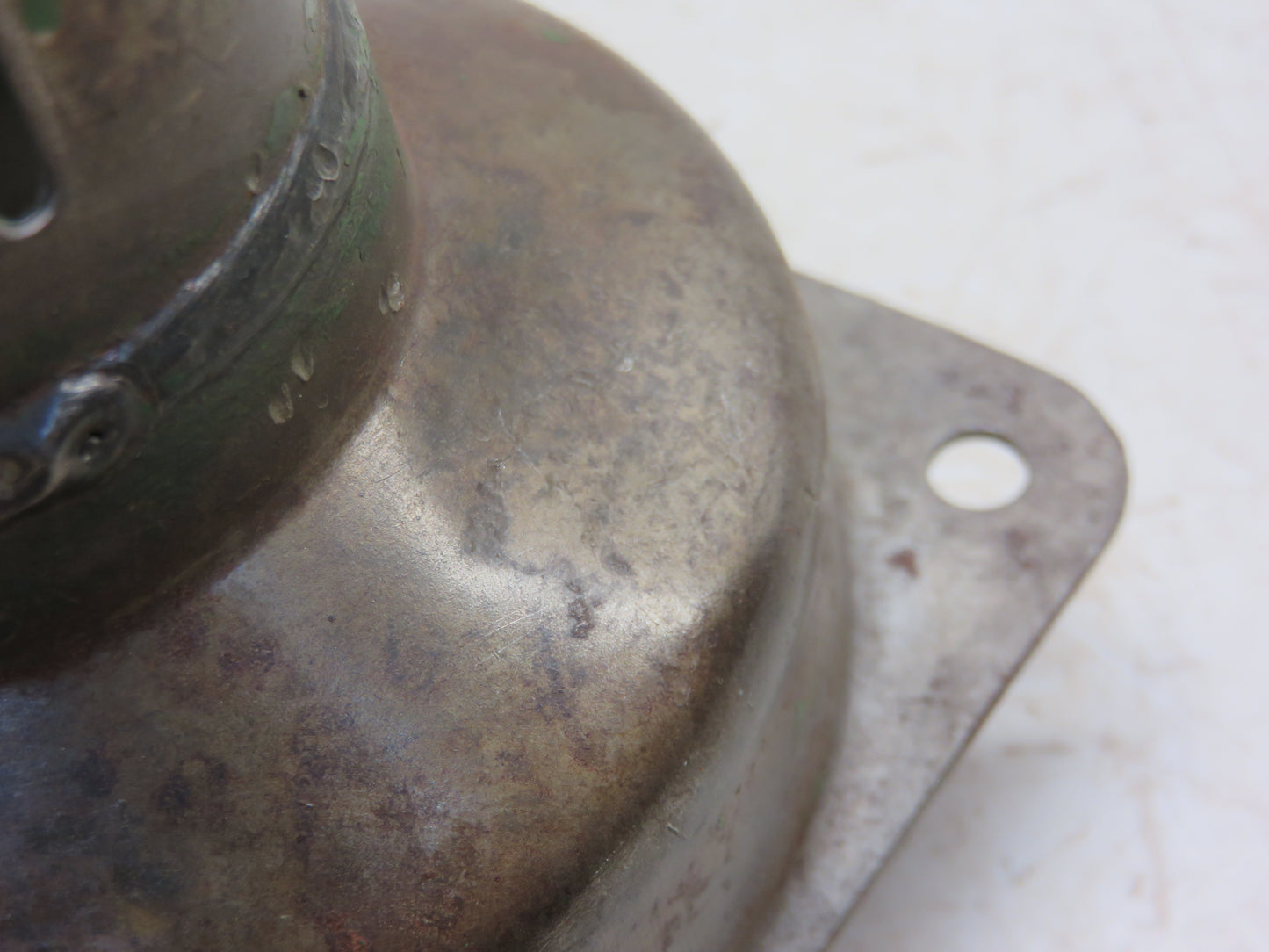 AR26806 John Deere Air Cleaner Water Trap For 3010