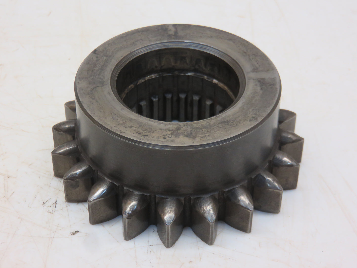 T18265 John Deere Fourth Speed Gear For 1010