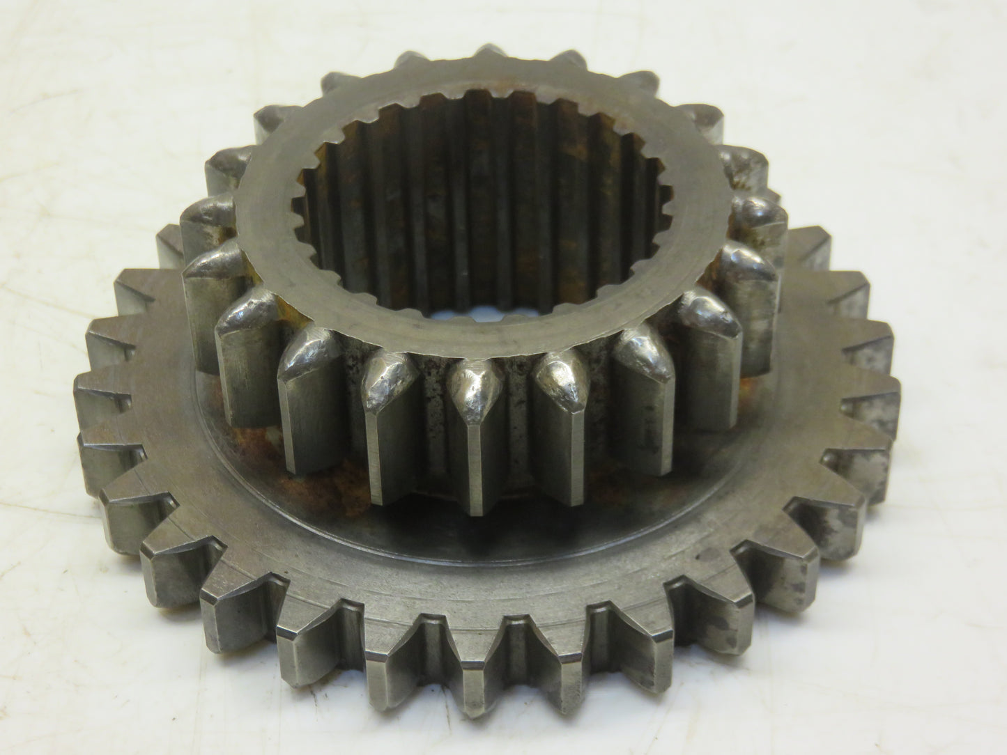 T18261 John Deere Second And Reverse Gear For 1010