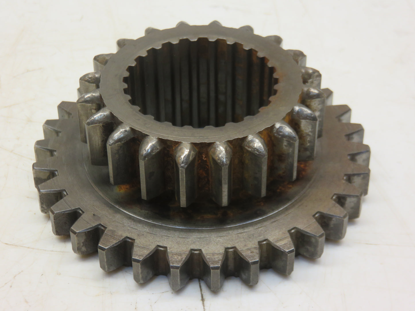 T18261 John Deere Second And Reverse Gear For 1010