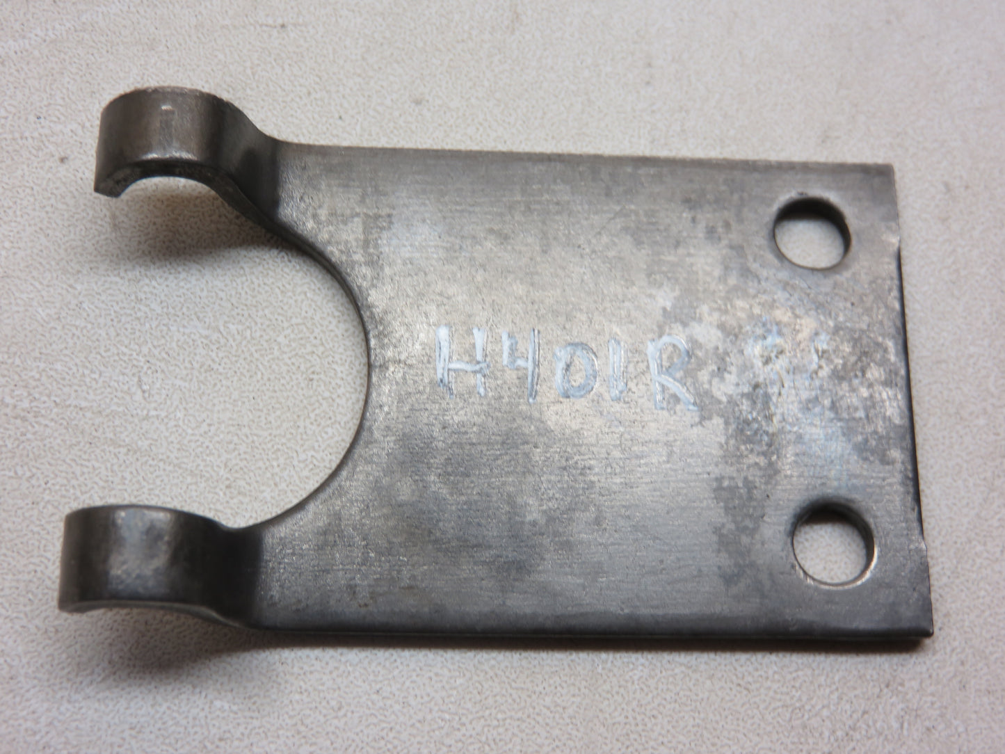 H401R John Deere Governor Shaft Thrust Bearing Fork For B, H, 50, 520, 530