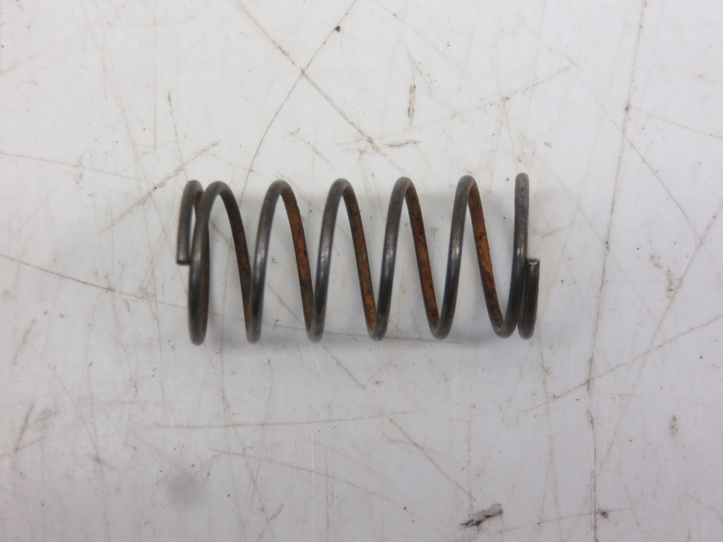 F1463R John Deere Lock Spring For 60, 70, 520, 620, 720, 530, 630, 730, 830