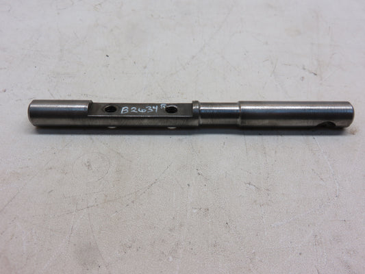 B2634R John Deere Governor Lever Shaft For B, 50, 520, 530