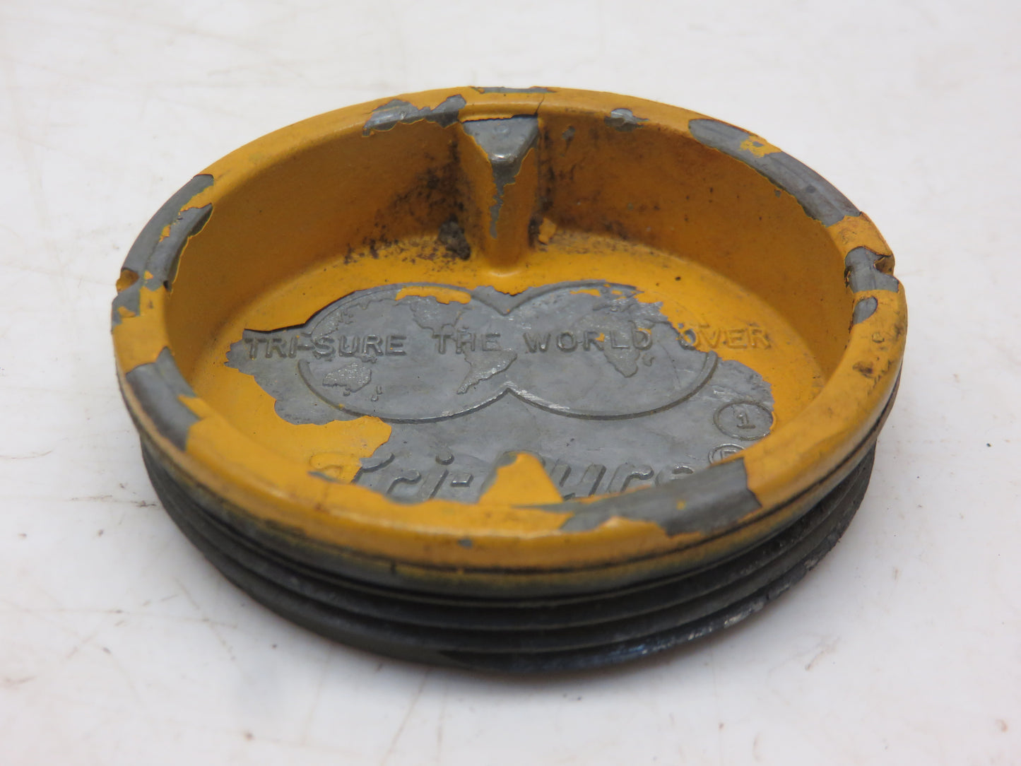 AM1935T John Deere Plug For 420, 430, 1010