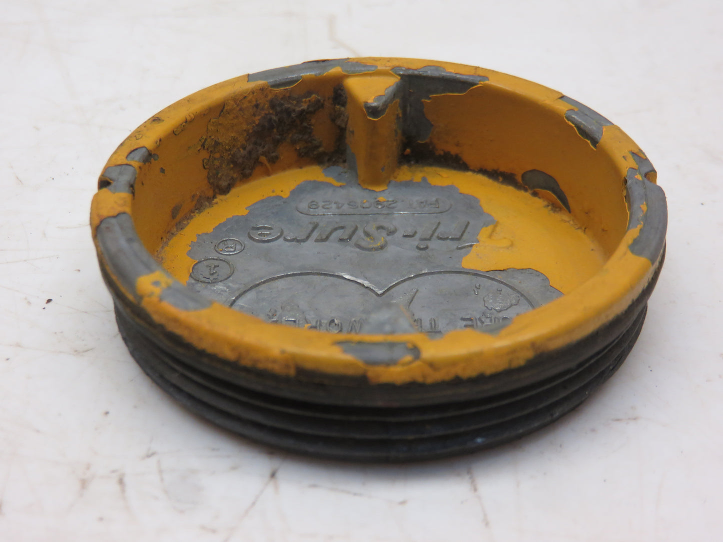 AM1935T John Deere Plug For 420, 430, 1010