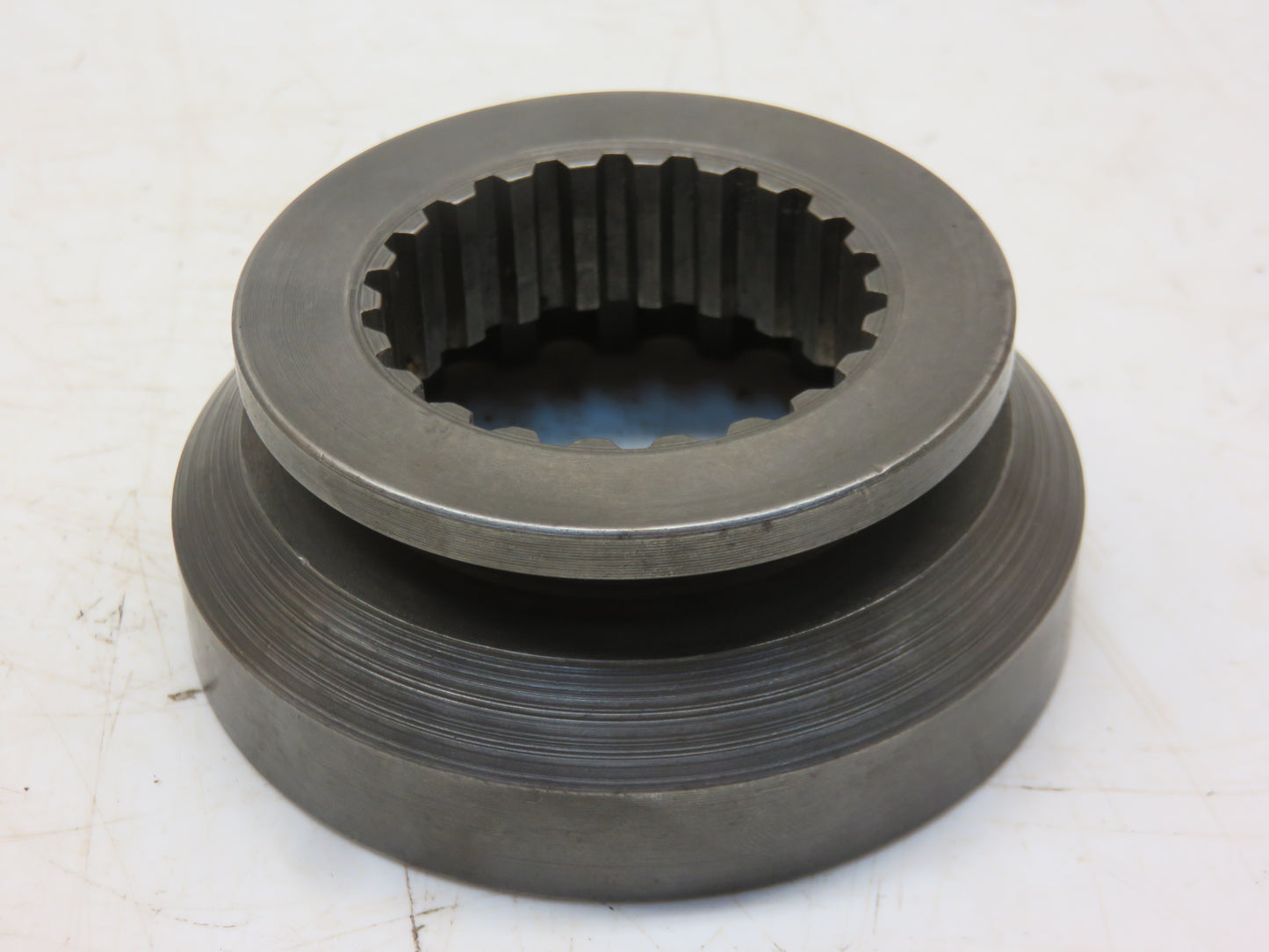 T18350 John Deere PTO Coupler For 1010