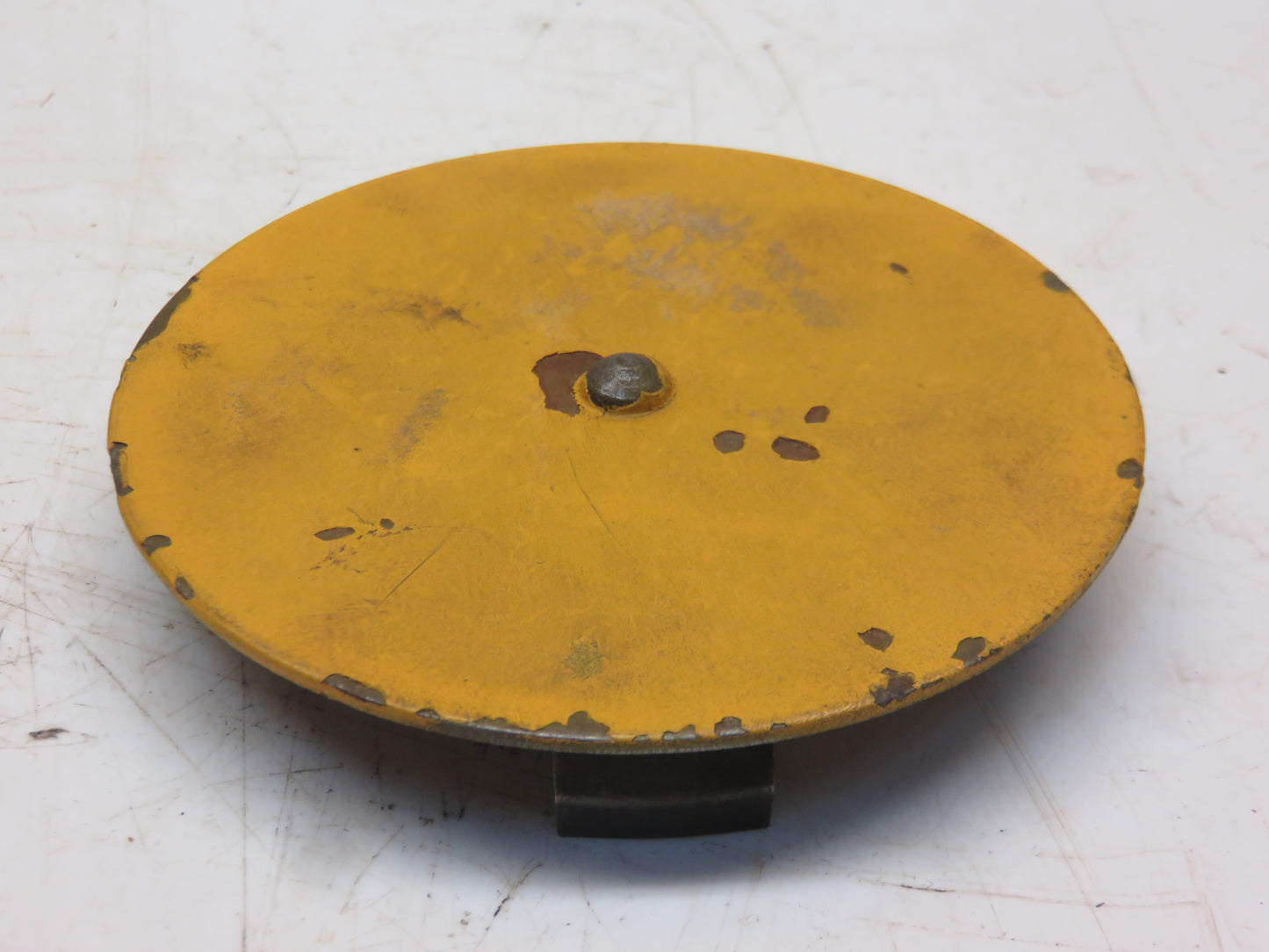 AT13741 John Deere Clutch Housing Button Plug For 1010, 2010