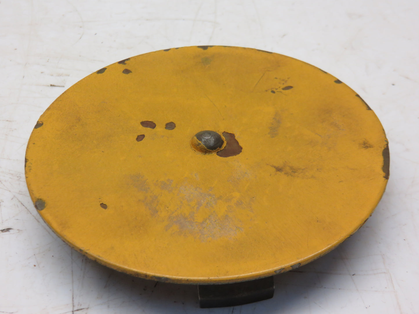 AT13741 John Deere Clutch Housing Button Plug For 1010, 2010