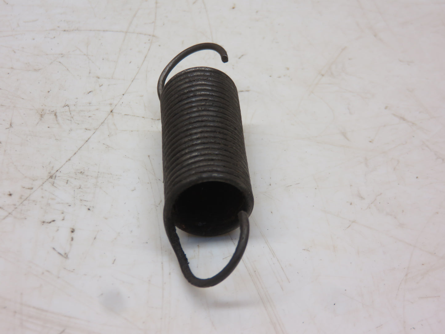M226T John Deere Clutch Throw Out Bearing Carrier Return Spring For M, 40, 320, 420, 330